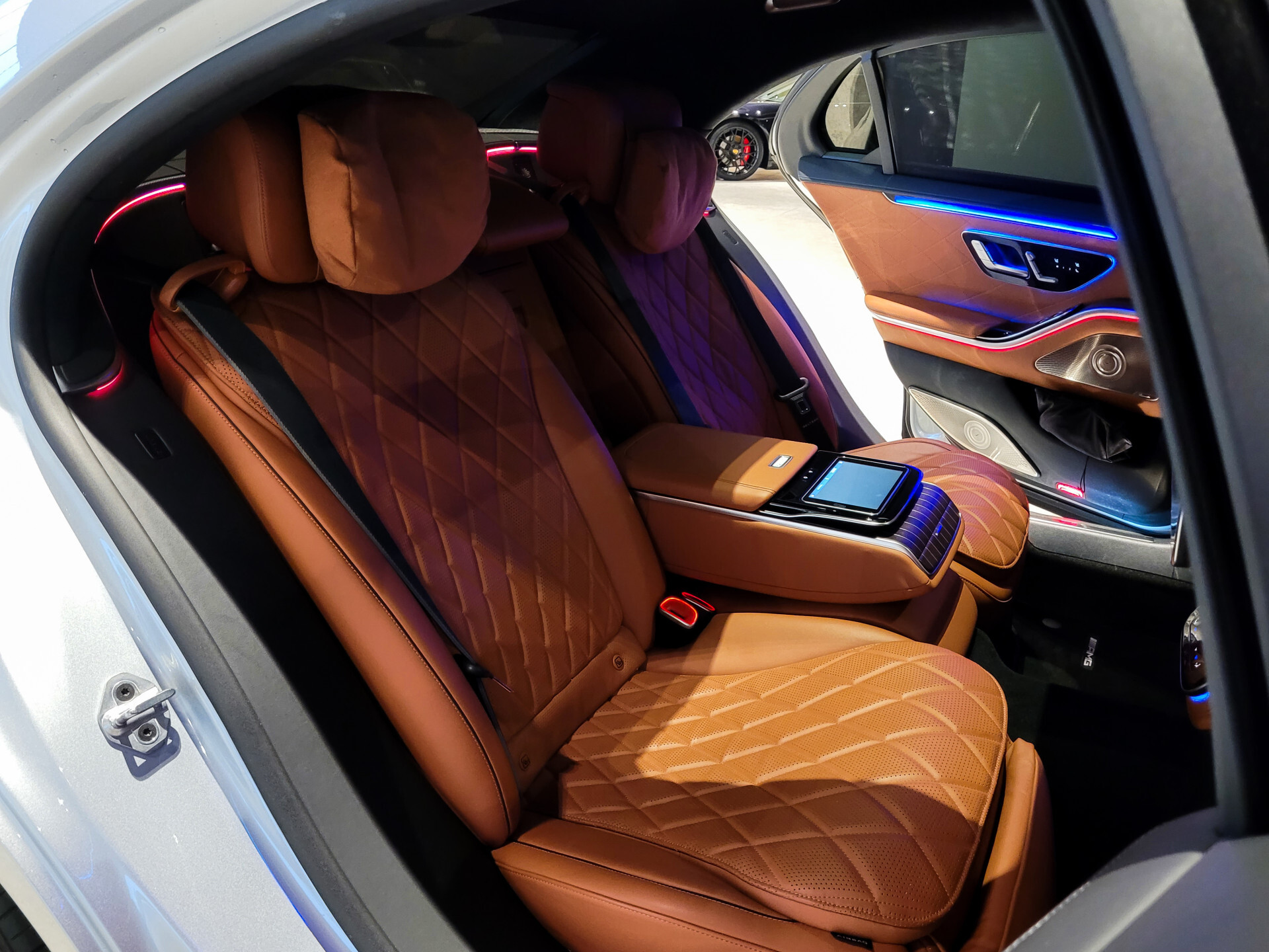 Mercedes-Benz S-Klasse 500 4-M Lang AMG Night Exclusive NP: €222.245 Foto 11