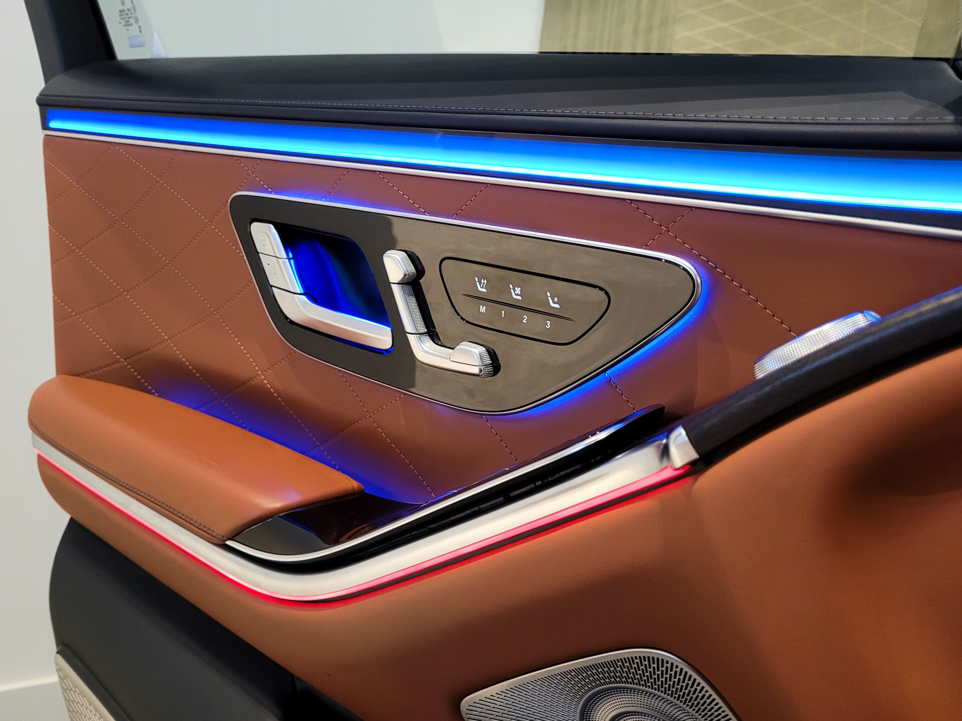 Mercedes-Benz S-Klasse 500 4-M Lang AMG Night Exclusive NP: €222.245 Foto 16