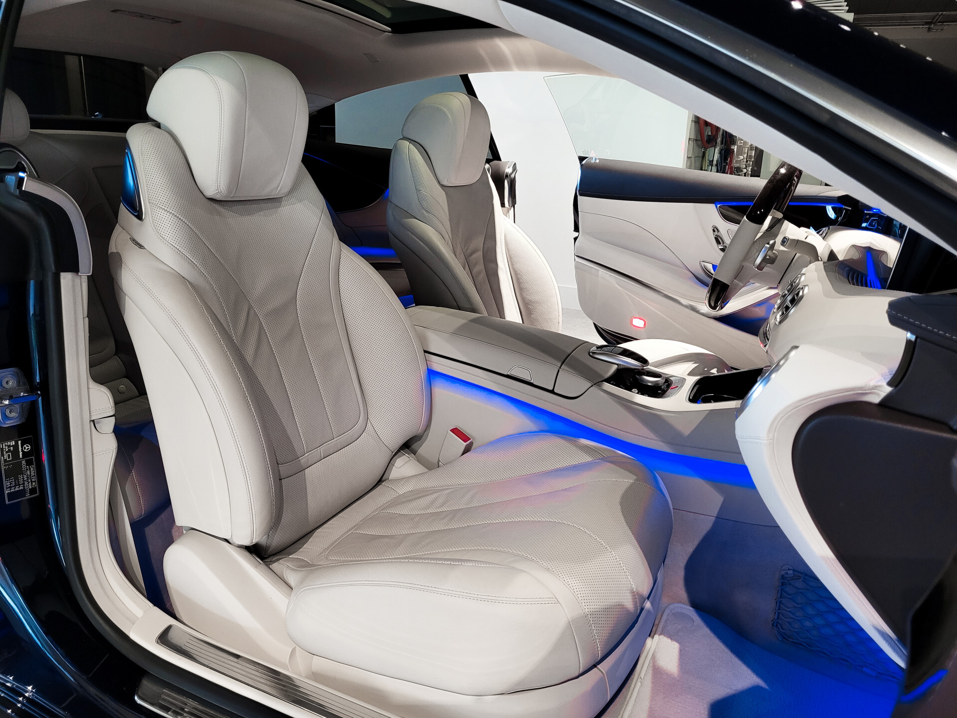 Mercedes-Benz S-Klasse Coupé 450 4-M AMG Panamericana | HUD | Keyless | Distronic | Stoelkoeling | Burmester | Mem | 360-camera Foto 3