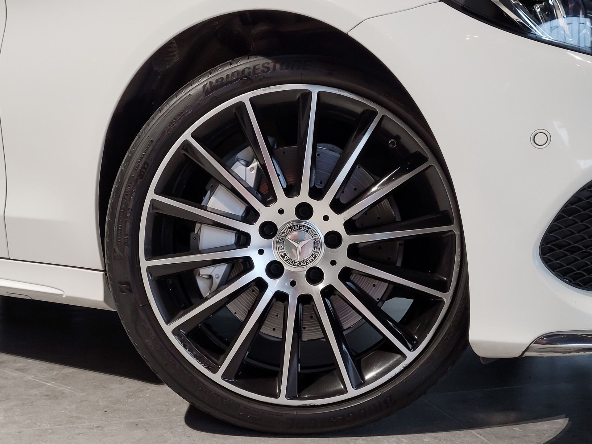 Mercedes-Benz C-Klasse Estate 250 Cdi AMG Panorama | Luchtvering | Distronic | Comand | Trekhaak | LED | 19" Foto 32