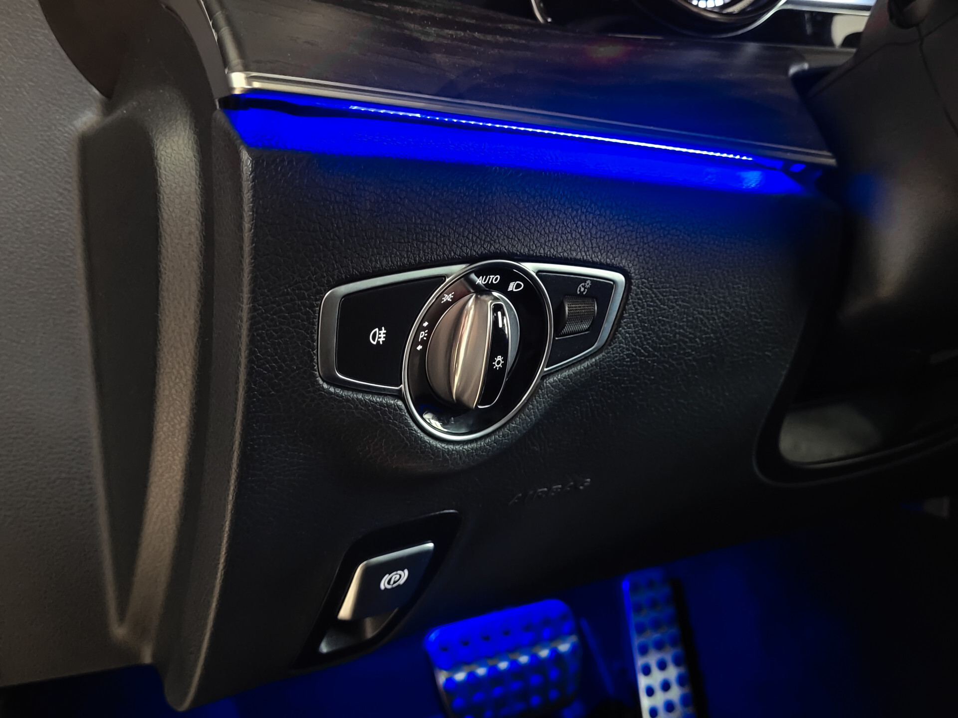 Mercedes-Benz E-Klasse 300 AMG Schuifdak | Afn-Trekhaak | DAB | Carplay | Verw-Stoelen Aut9 Foto 18