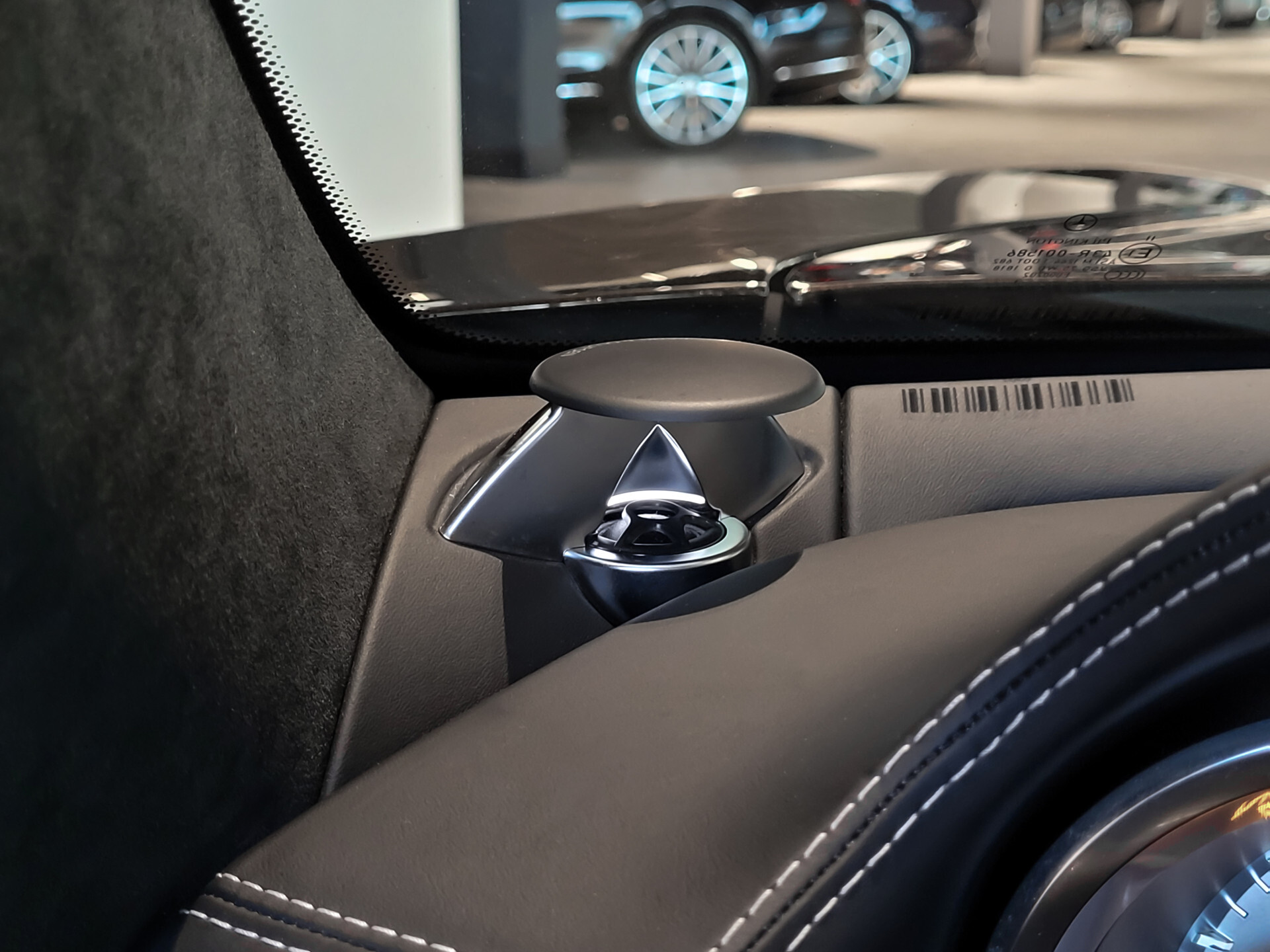 Mercedes-Benz SLS Roadster 6.3 AMG Keramisch | Designo | B&O | Sepang bruin Foto 25