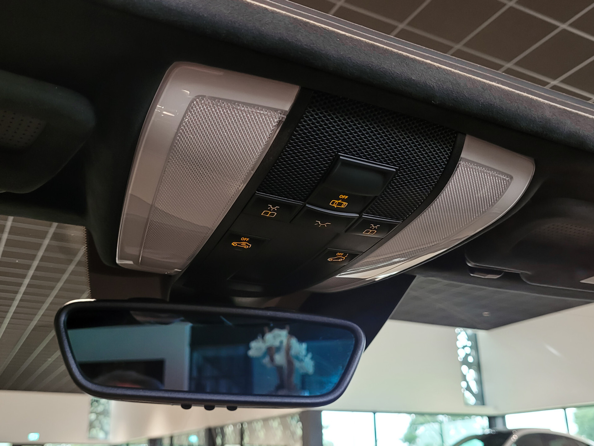 Mercedes-Benz SLS Roadster 6.3 AMG Keramisch | Designo | B&O | Sepang bruin Foto 37