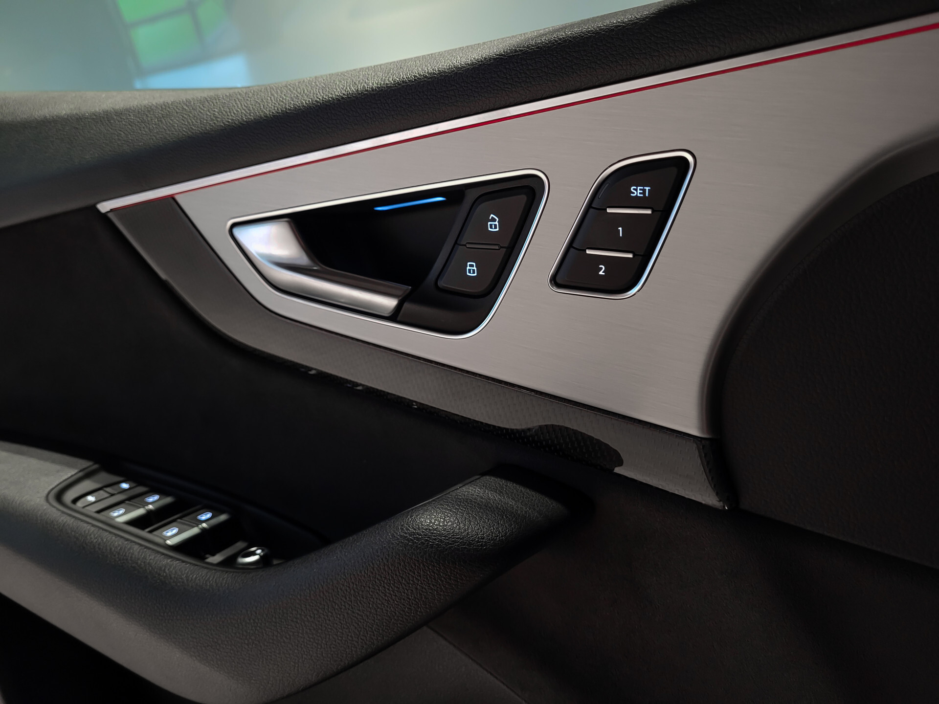 Audi SQ7 4.0 TDI Quattro Pro Line 7-Persoons Carbon | New Service | HUD | Bose | Achterassturing | Standkachel Foto 13