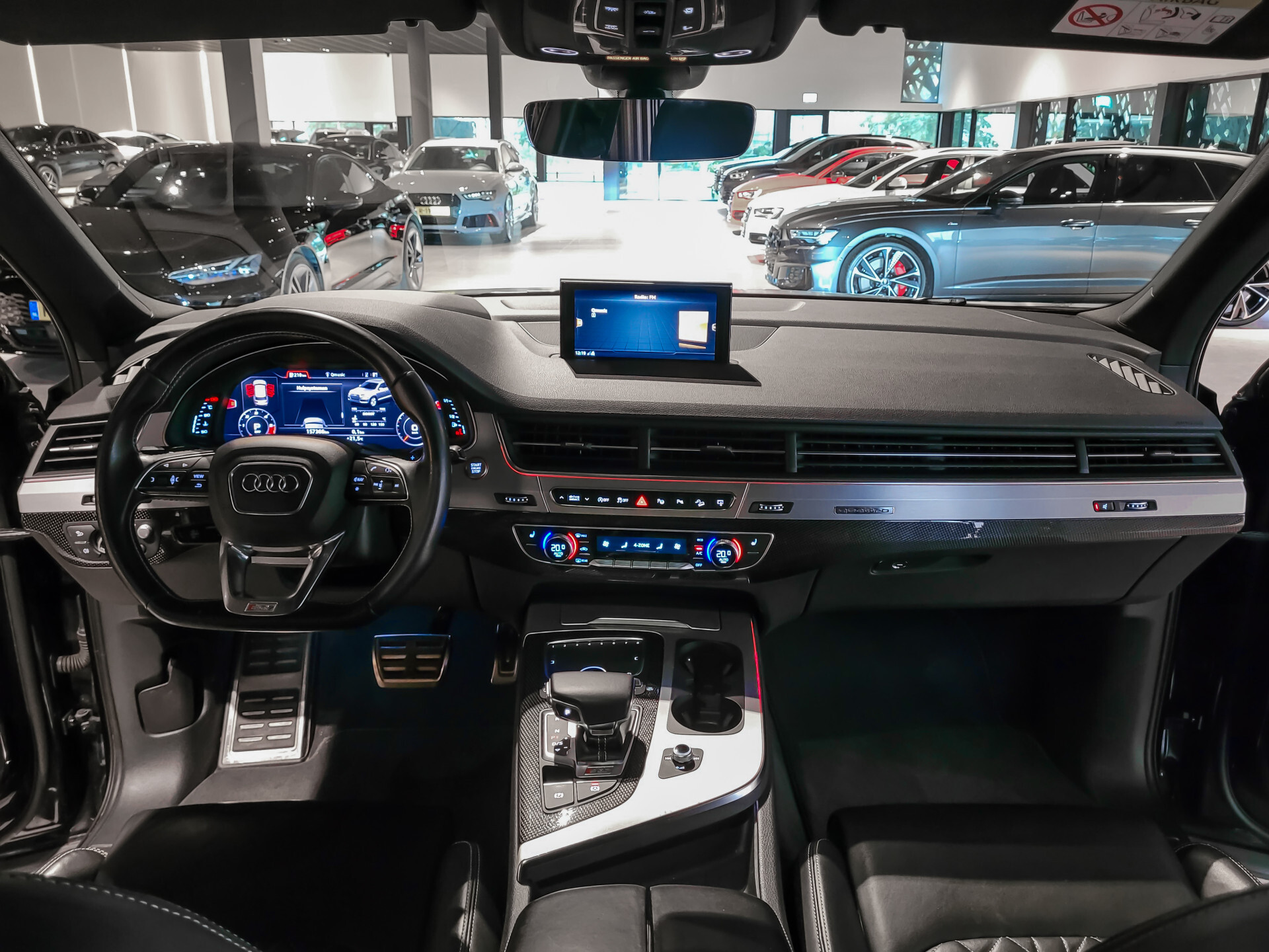 Audi SQ7 4.0 TDI Quattro Pro Line 7-Persoons Carbon | New Service | HUD | Bose | Achterassturing | Standkachel Foto 28