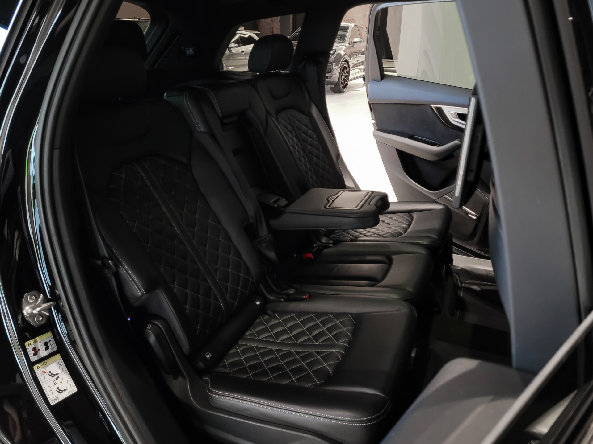 Audi SQ7 4.0 TDI Quattro Pro Line 7-Persoons Carbon | New Service | HUD | Bose | Achterassturing | Standkachel Foto 7