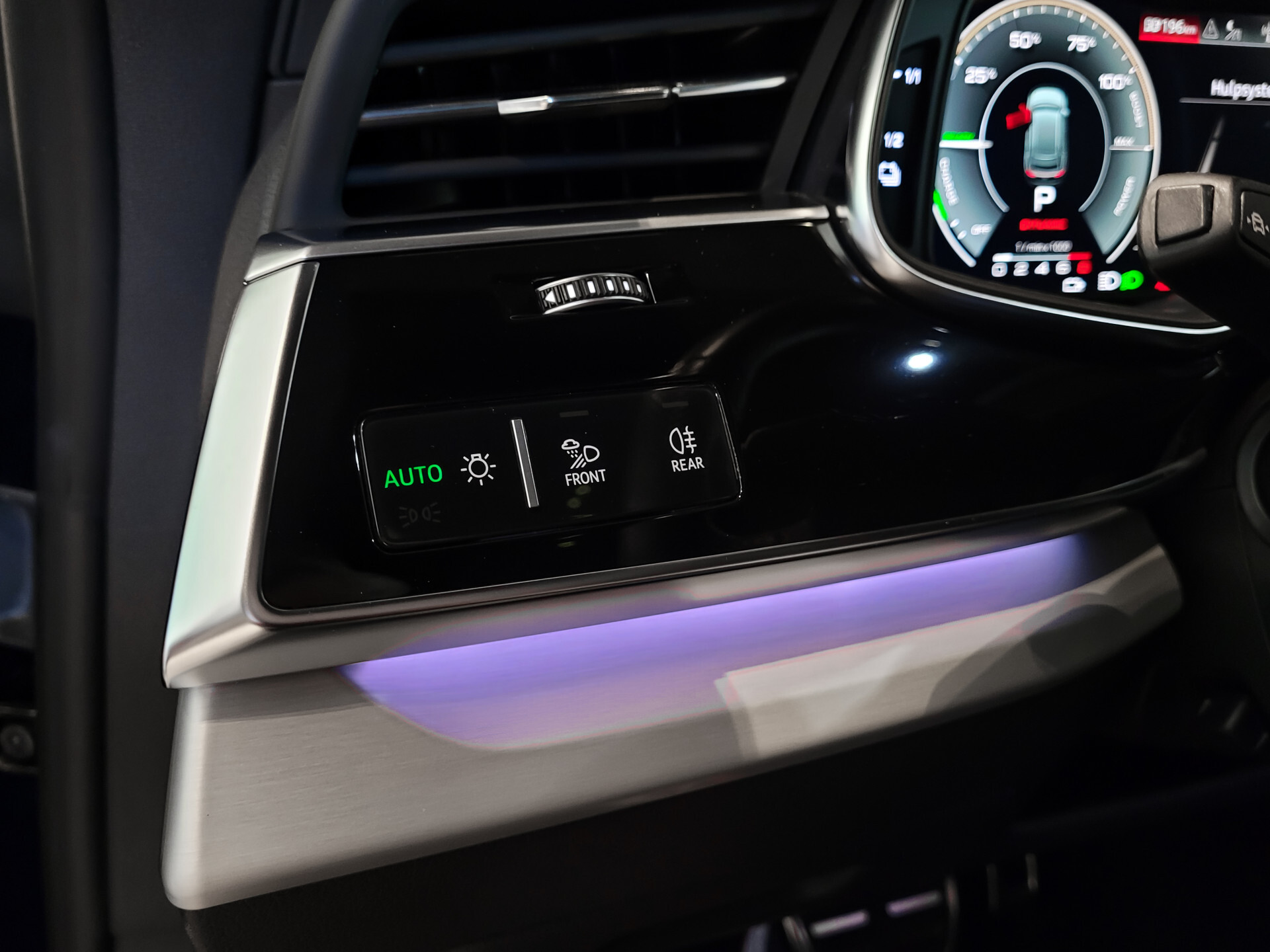 Audi Q8 60 TFSI e Quattro Competition Full Options | Nieuwprijs €168.184 Foto 19