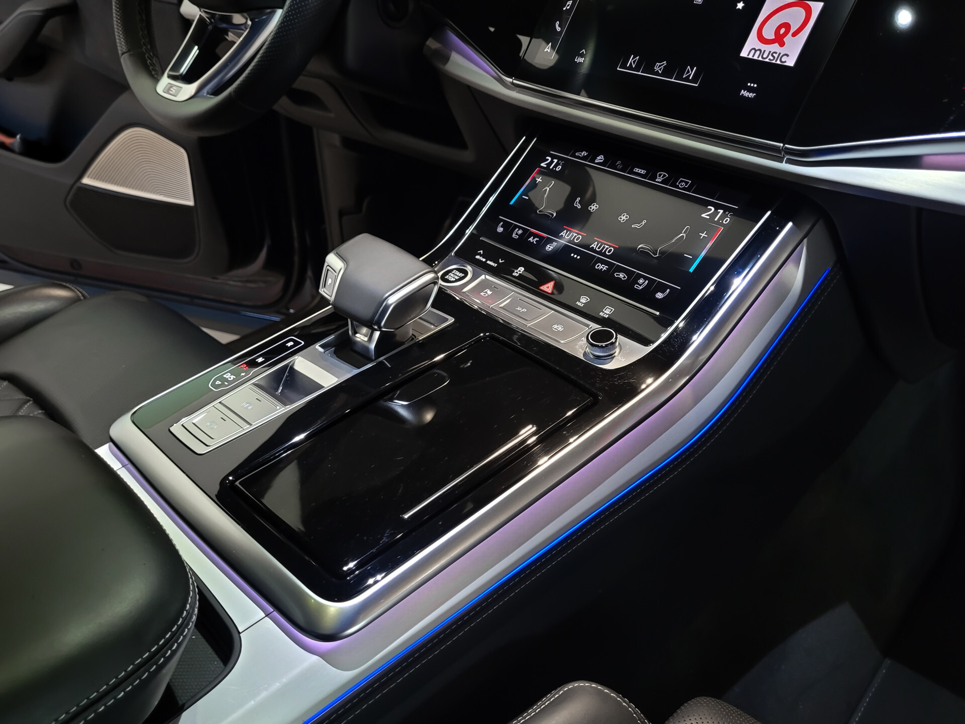 Audi Q8 60 TFSI e Quattro Competition Full Options | Nieuwprijs €168.184 Foto 25