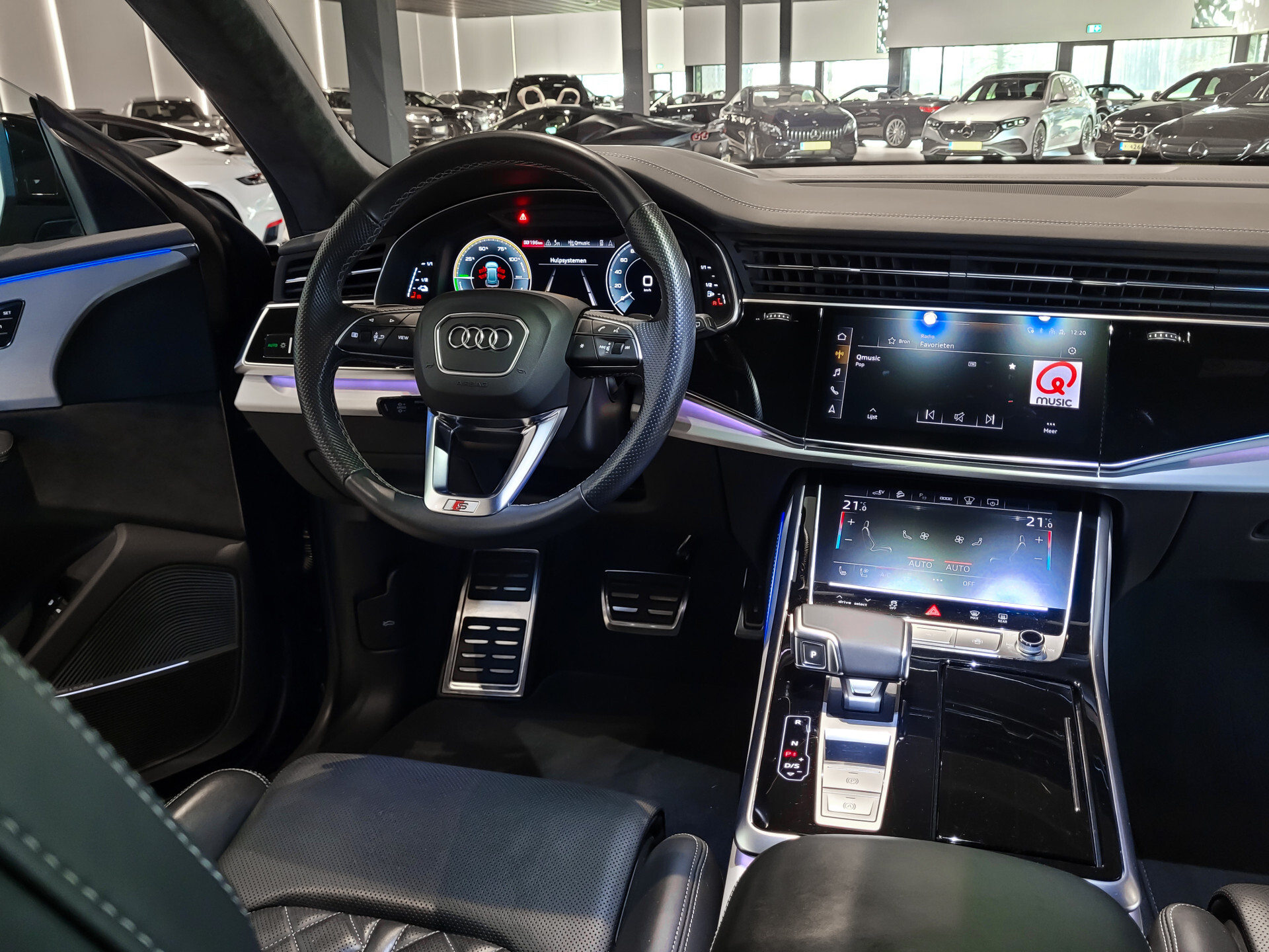 Audi Q8 60 TFSI e Quattro Competition Full Options | Nieuwprijs €168.184 Foto 31