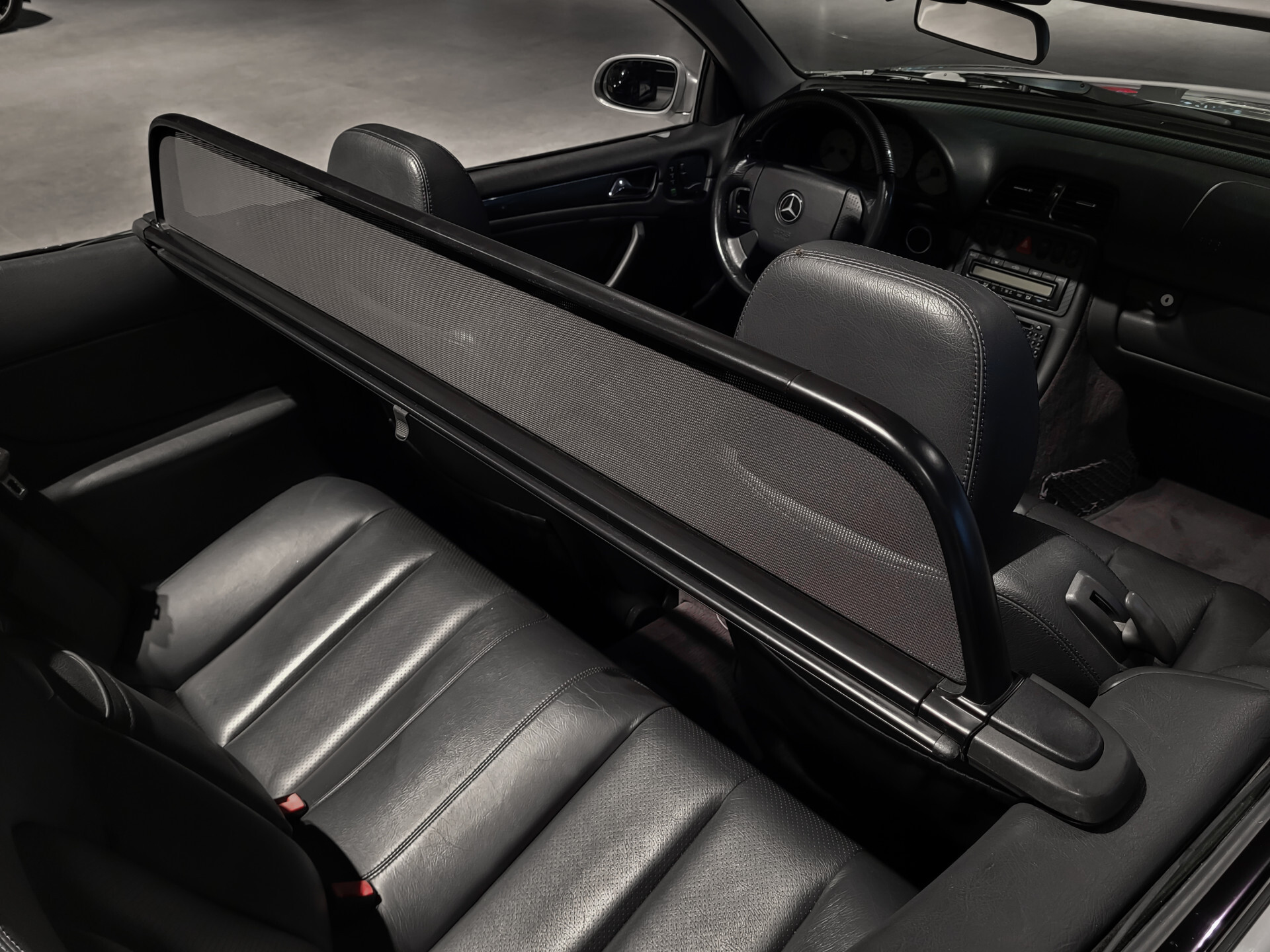 Mercedes-Benz CLK-Klasse Cabrio 320 AMG Sport | Leer | Comand | Bose | Xenon | Mem | ECC | Verw-stoelen | New Service Foto 21