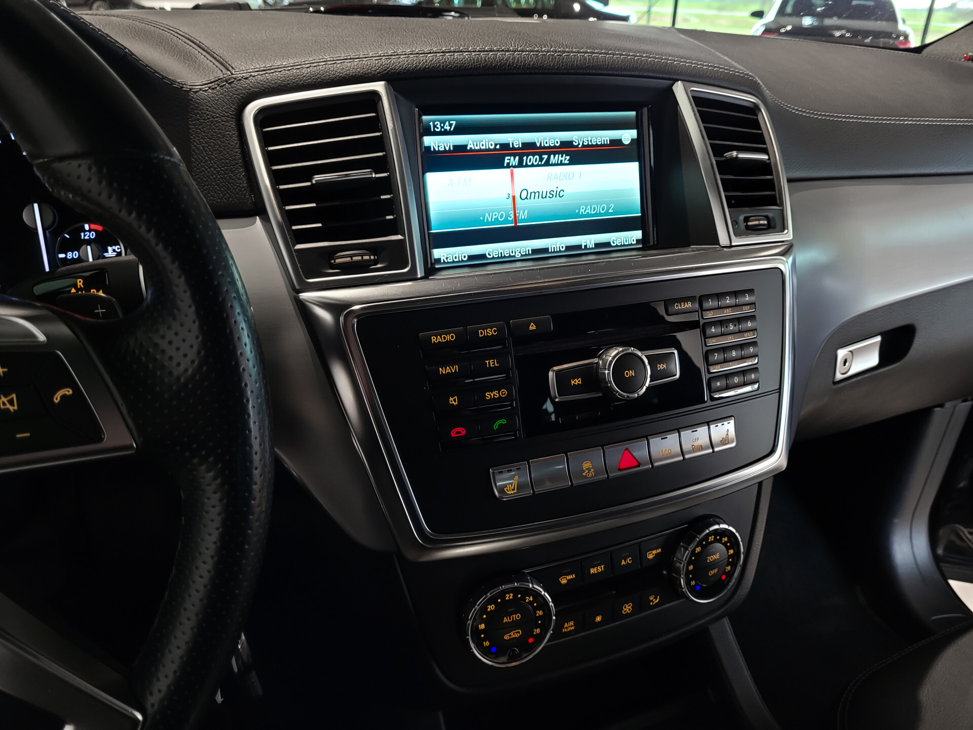 Mercedes-Benz GL-Klasse 350 Bluetec 4-M AMG 7-Persoons | Panorama | Mem | Harman-Kardon | 360 | Zonneschermen | NL auto Foto 10