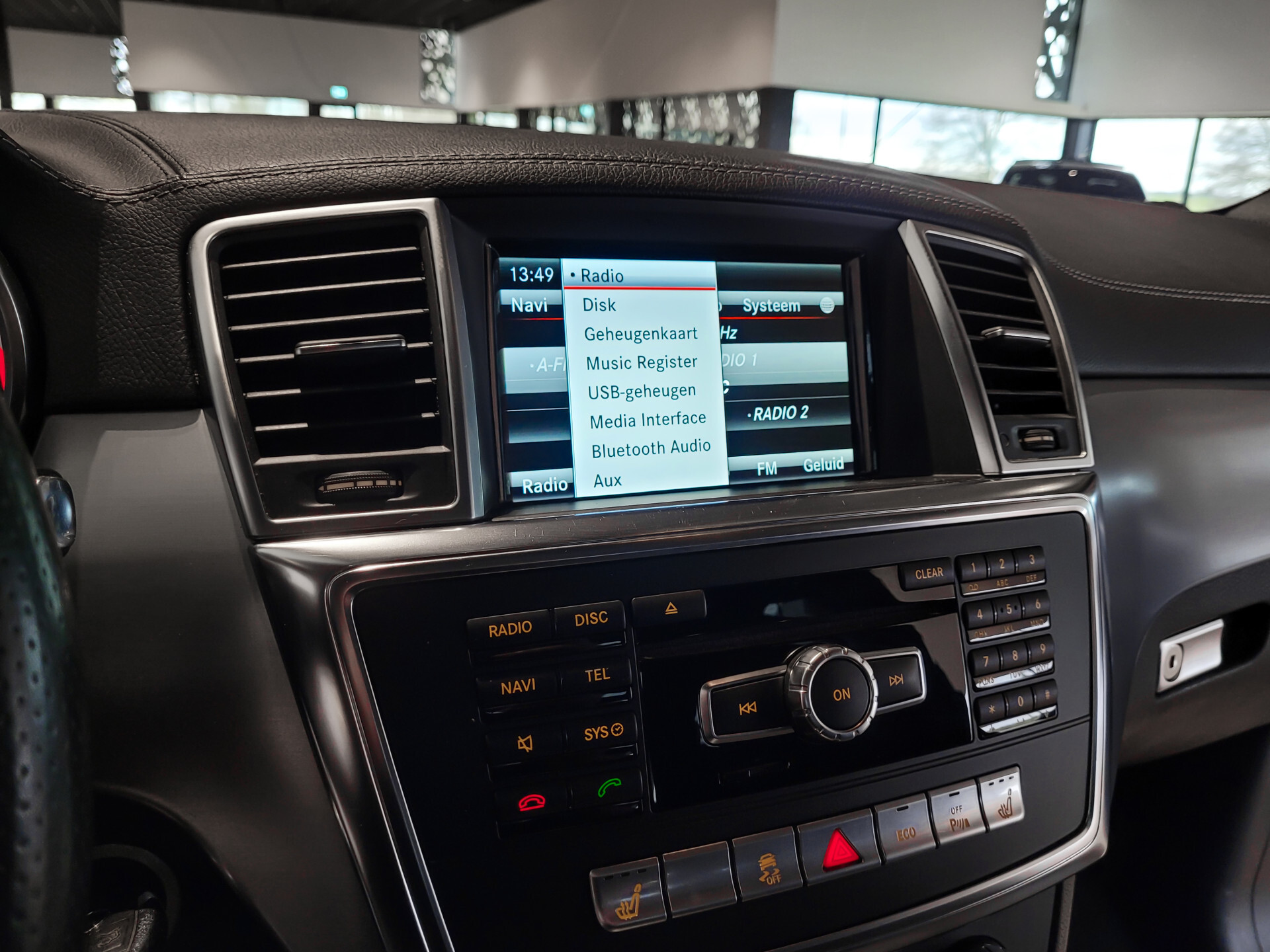 Mercedes-Benz GL-Klasse 350 Bluetec 4-M AMG 7-Persoons | Panorama | Mem | Harman-Kardon | 360 | Zonneschermen | NL auto Foto 25