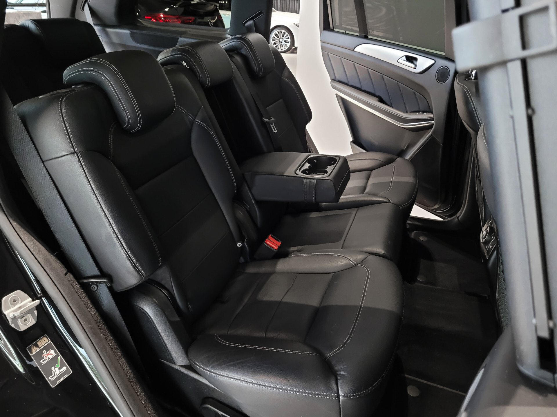 Mercedes-Benz GL-Klasse 350 Bluetec 4-M AMG 7-Persoons | Panorama | Mem | Harman-Kardon | 360 | Zonneschermen | NL auto Foto 7