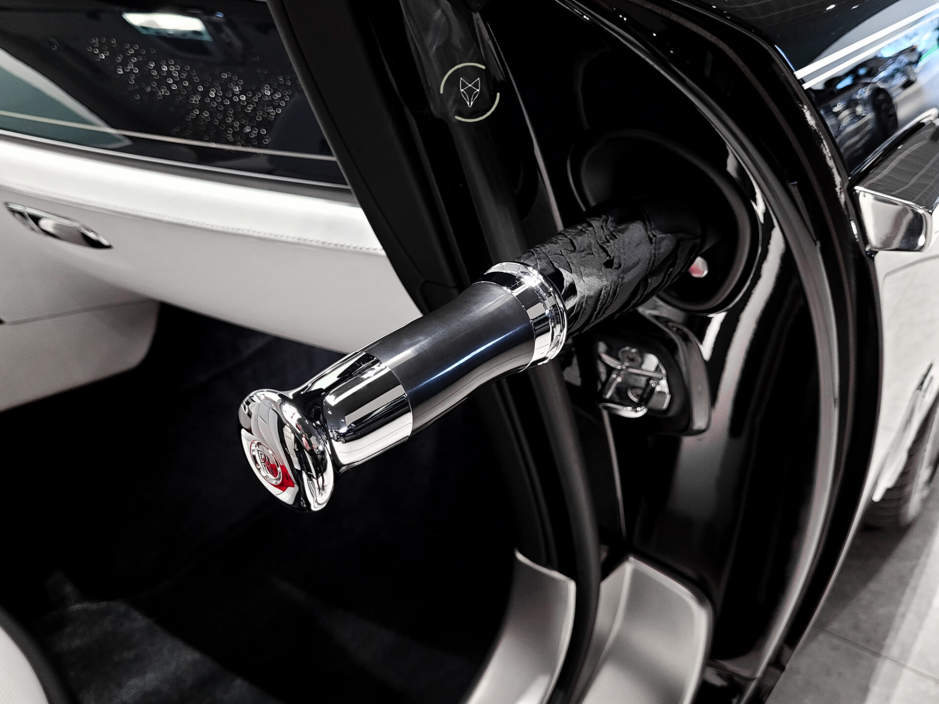 Rolls-Royce Wraith 6.6 V12 Starlight | 22" | Bespoke | HUD | Driving Assistant | Full History Foto 35