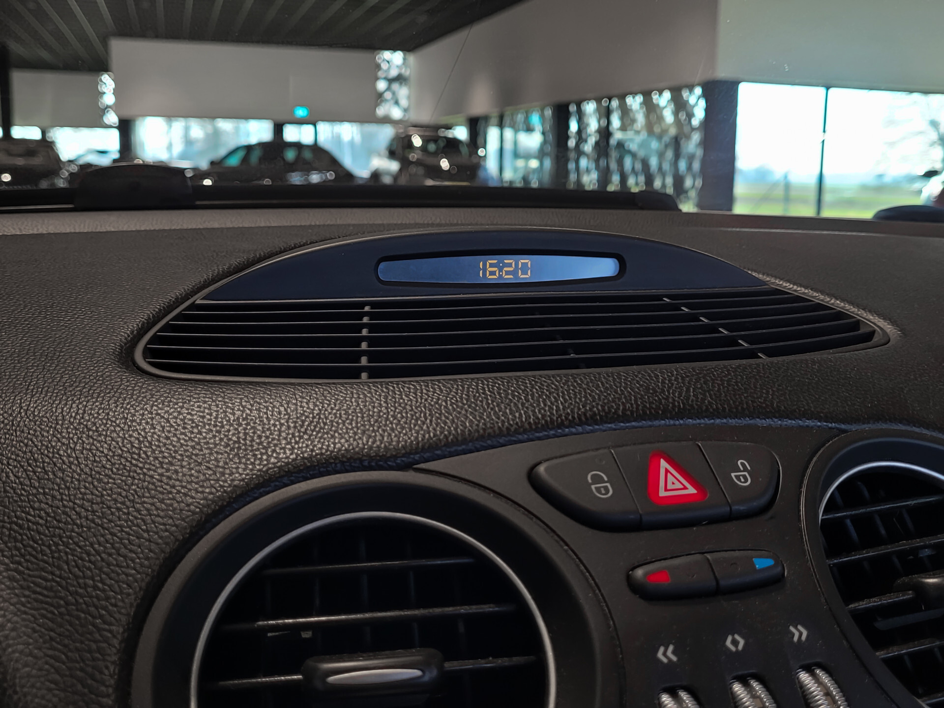 Mercedes-Benz SL-Klasse AMG 55 Kompressor ABC | Distronic | Keyless | Bose | Massage | Volledige historie Foto 19