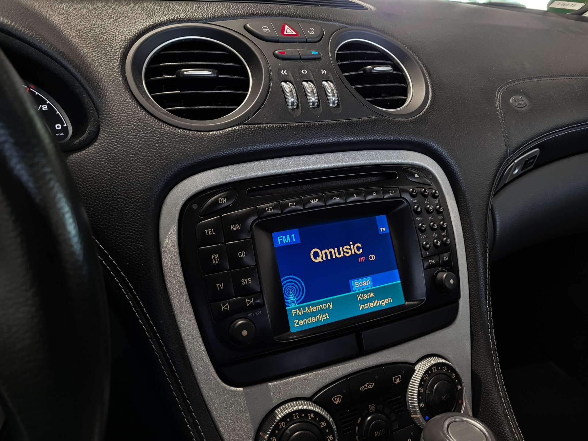 Mercedes-Benz SL-Klasse AMG 55 Kompressor ABC | Distronic | Keyless | Bose | Massage | Volledige historie Foto 20