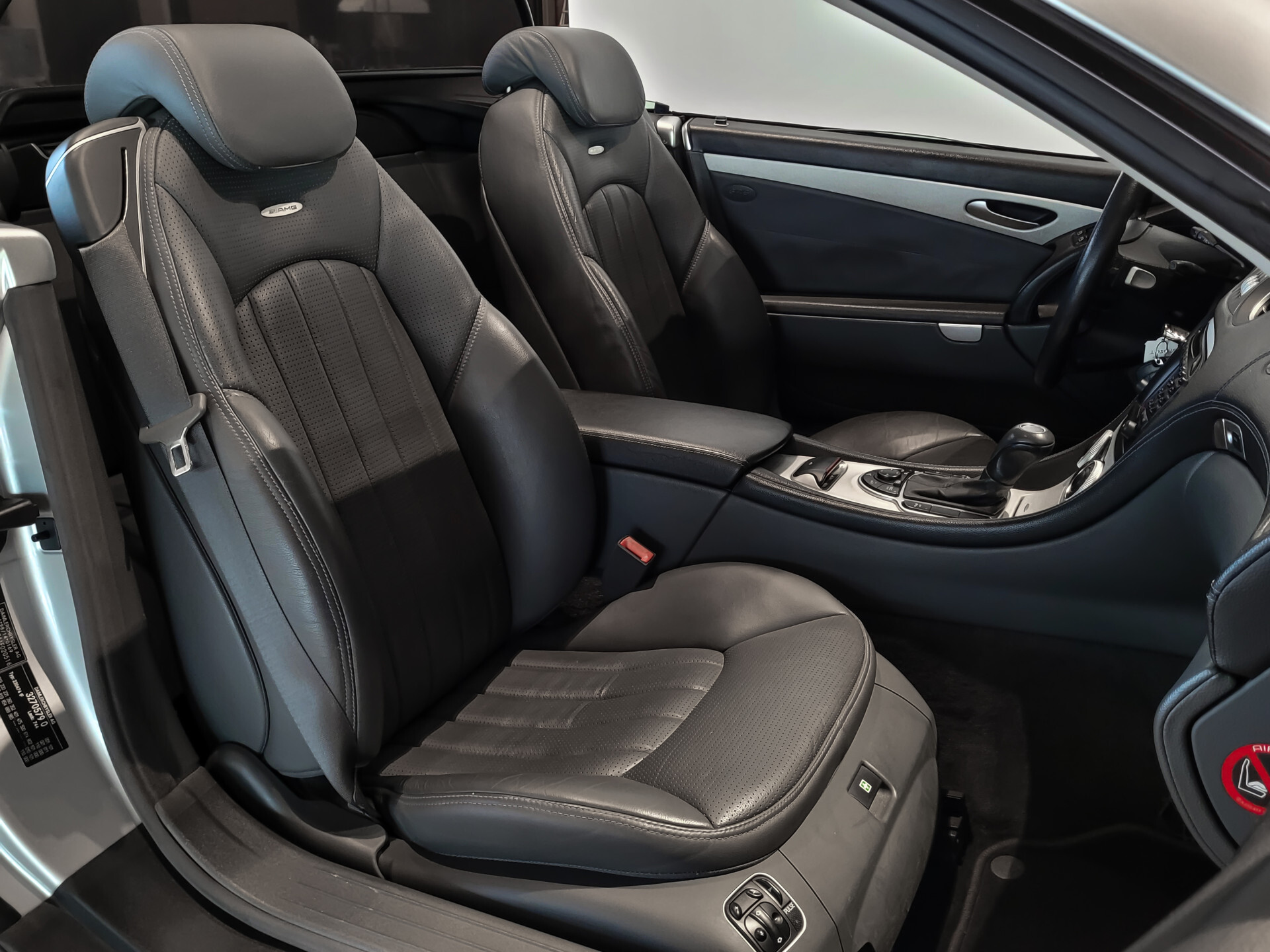 Mercedes-Benz SL-Klasse AMG 55 Kompressor ABC | Distronic | Keyless | Bose | Massage | Volledige historie Foto 8