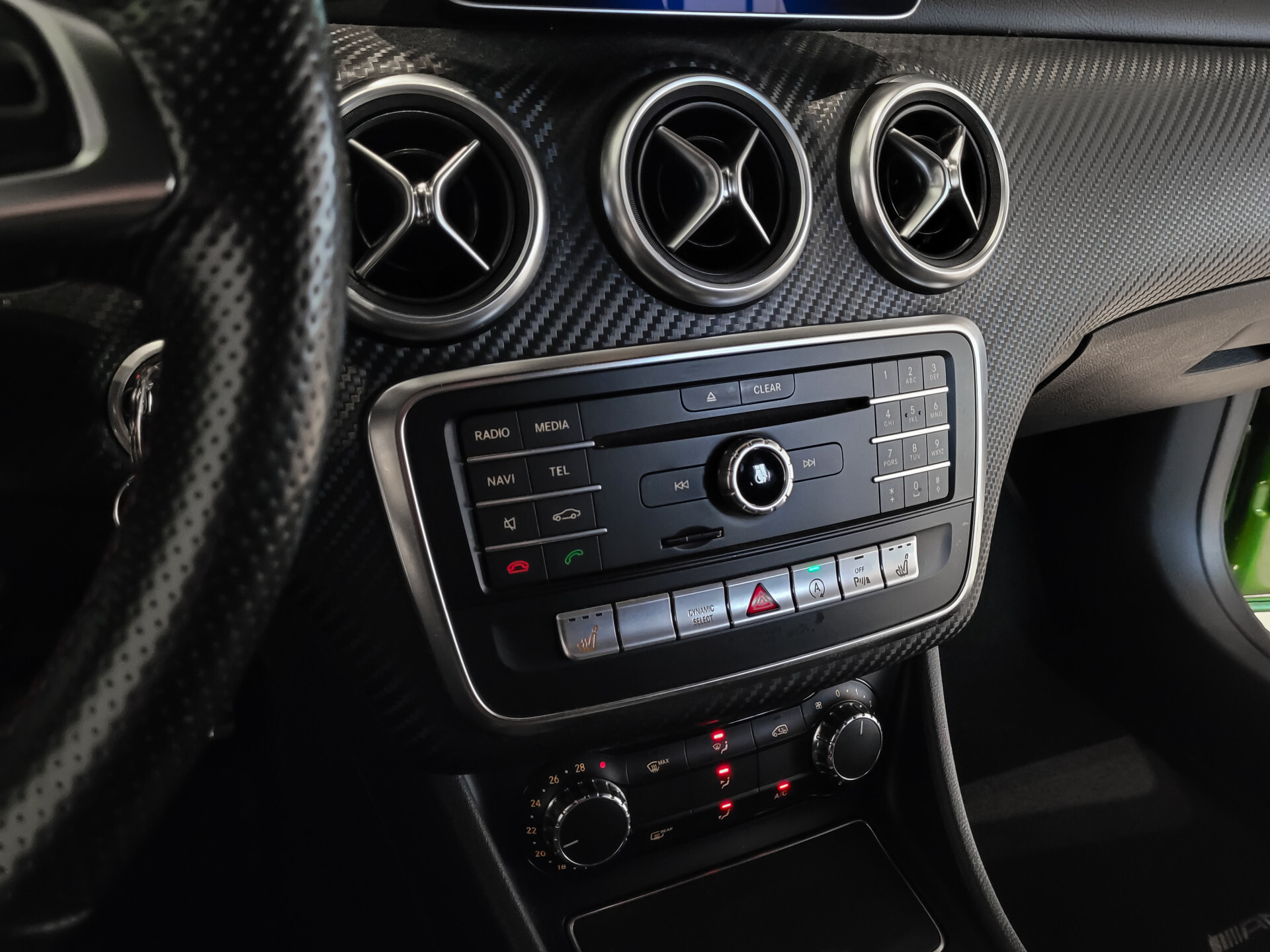 Mercedes-Benz A-Klasse 180 d AMG Facelift Night | Ambition | Verw-Stln | LED | NL Auto | Volledige historie Aut7 Foto 21