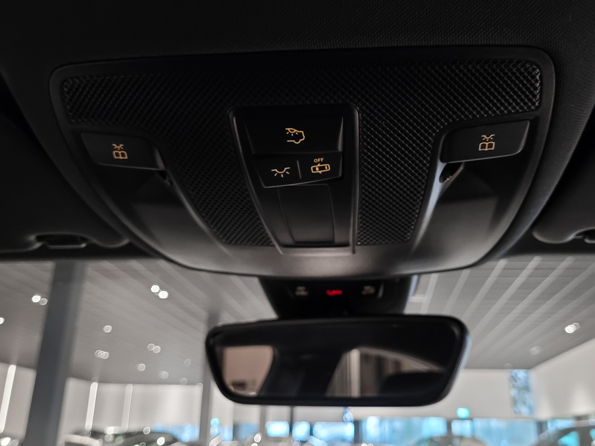 Mercedes-Benz A-Klasse 180 d AMG Facelift Night | Ambition | Verw-Stln | LED | NL Auto | Volledige historie Aut7 Foto 28