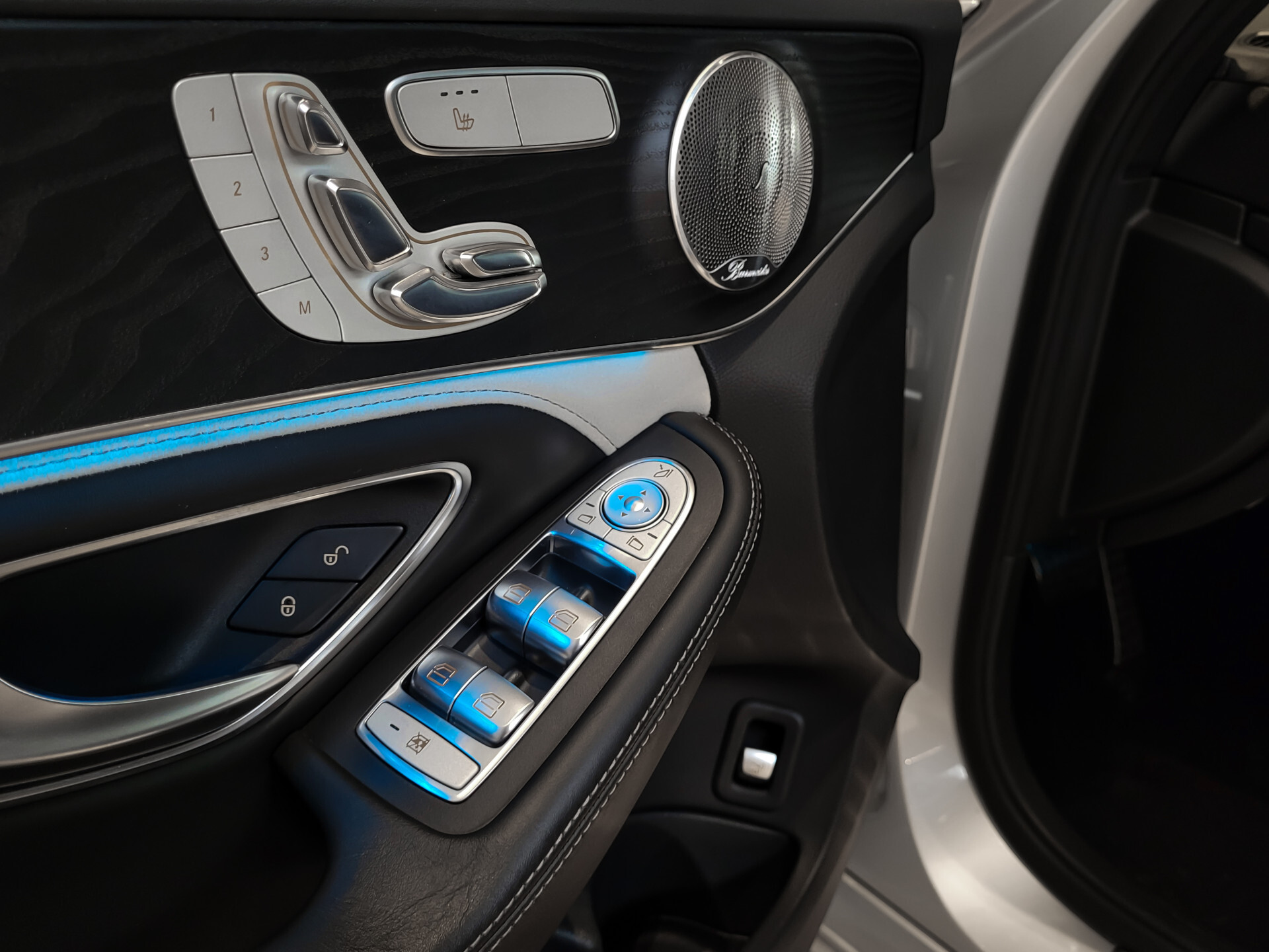 Mercedes-Benz C-Klasse Estate AMG 63 S Ceramic | Performance stoelen | Night | Keyless | Distronic | Burmester | 360 | HUD | Centuri Foto 10