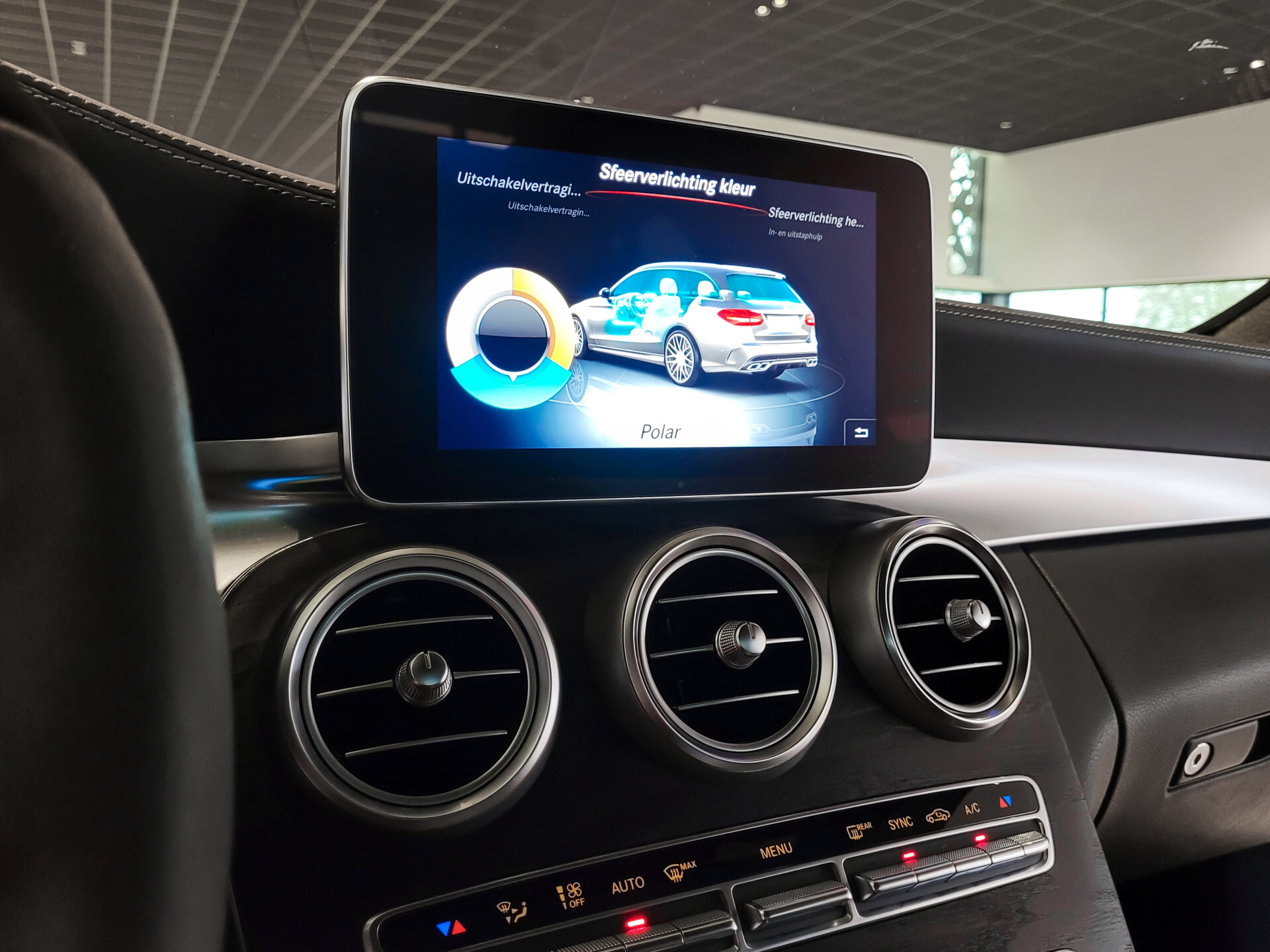 Mercedes-Benz C-Klasse Estate AMG 63 S Ceramic | Performance stoelen | Night | Keyless | Distronic | Burmester | 360 | HUD | Centuri Foto 13