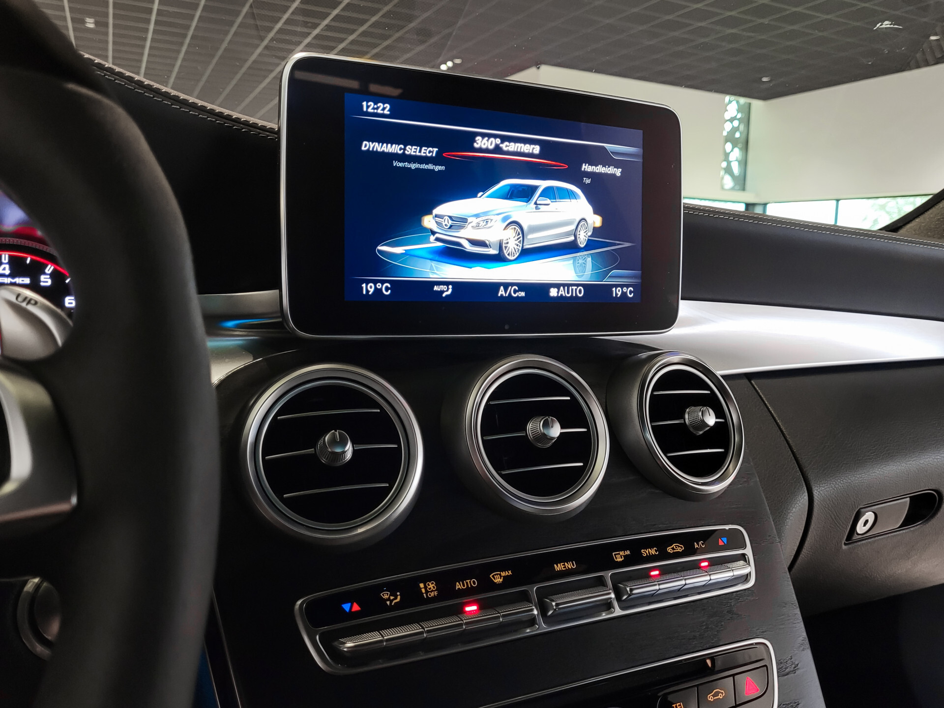 Mercedes-Benz C-Klasse Estate AMG 63 S Ceramic | Performance stoelen | Night | Keyless | Distronic | Burmester | 360 | HUD | Centuri Foto 19