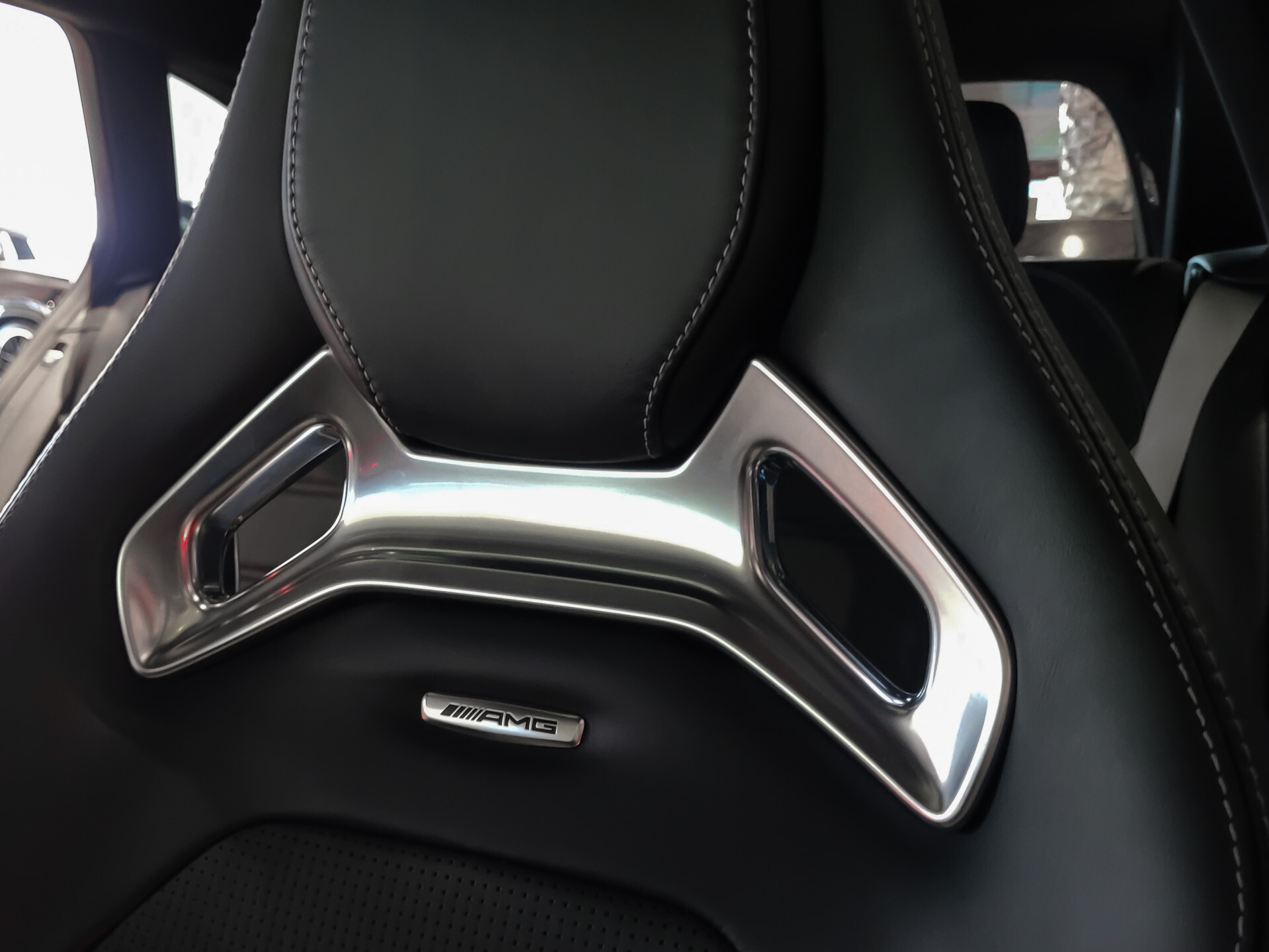 Mercedes-Benz C-Klasse Estate AMG 63 S Ceramic | Performance stoelen | Night | Keyless | Distronic | Burmester | 360 | HUD | Centuri Foto 31
