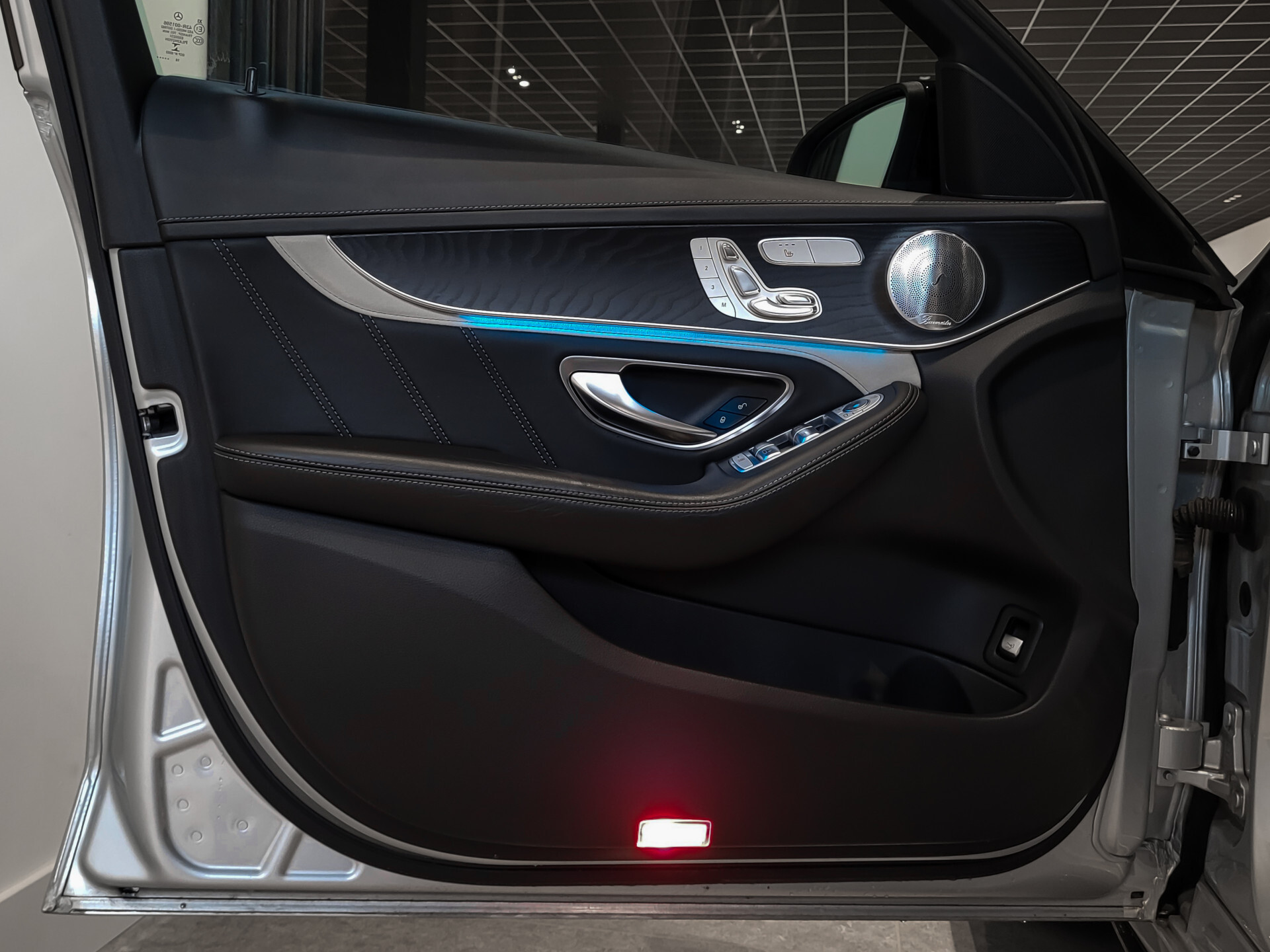 Mercedes-Benz C-Klasse Estate AMG 63 S Ceramic | Performance stoelen | Night | Keyless | Distronic | Burmester | 360 | HUD | Centuri Foto 8