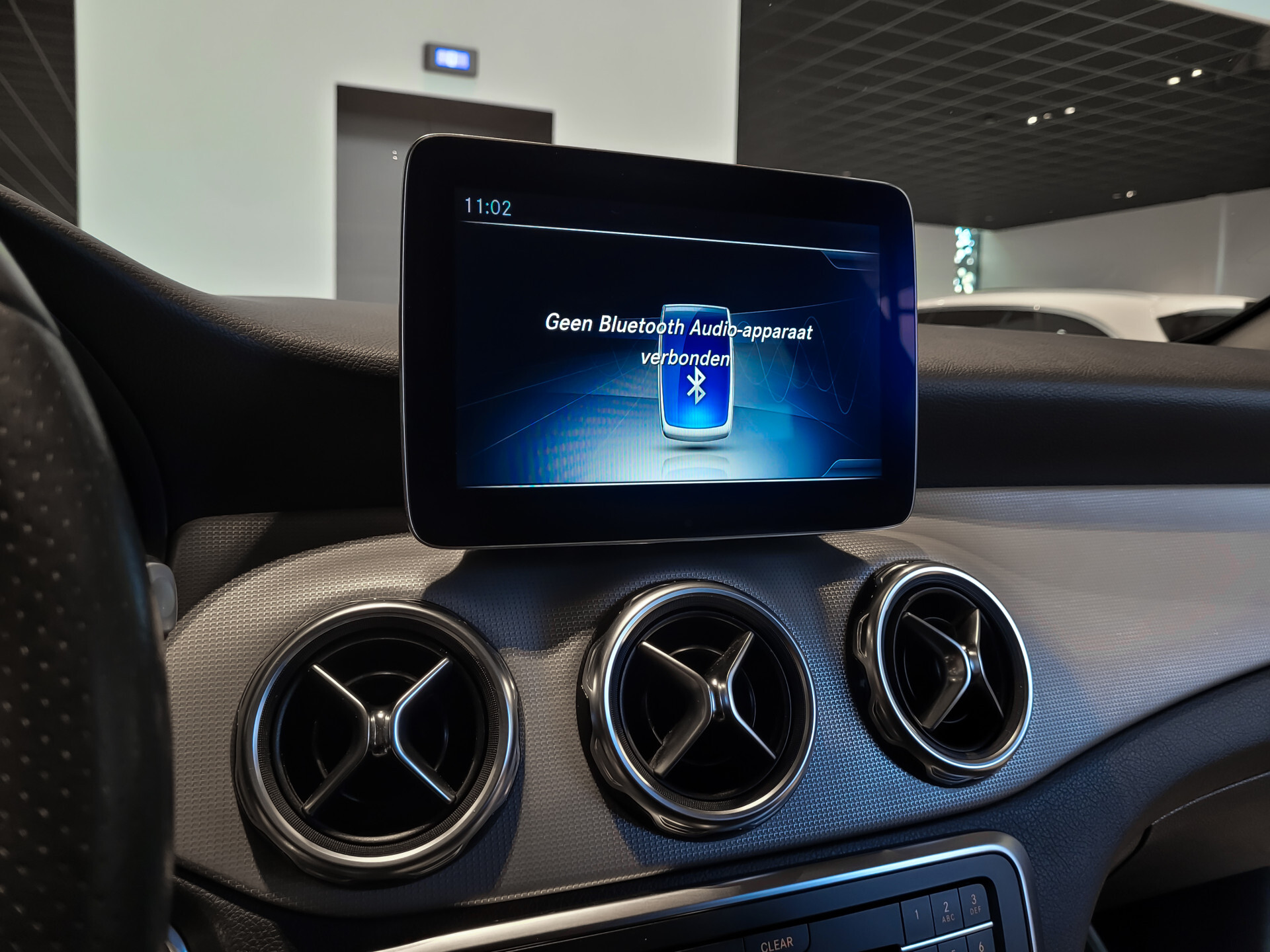 Mercedes-Benz GLA 200 Urban Night | Keyless | Camera | Mem | ECC | 19" | DAB | Dodehoekassistent | Sfeerverlichting Foto 13