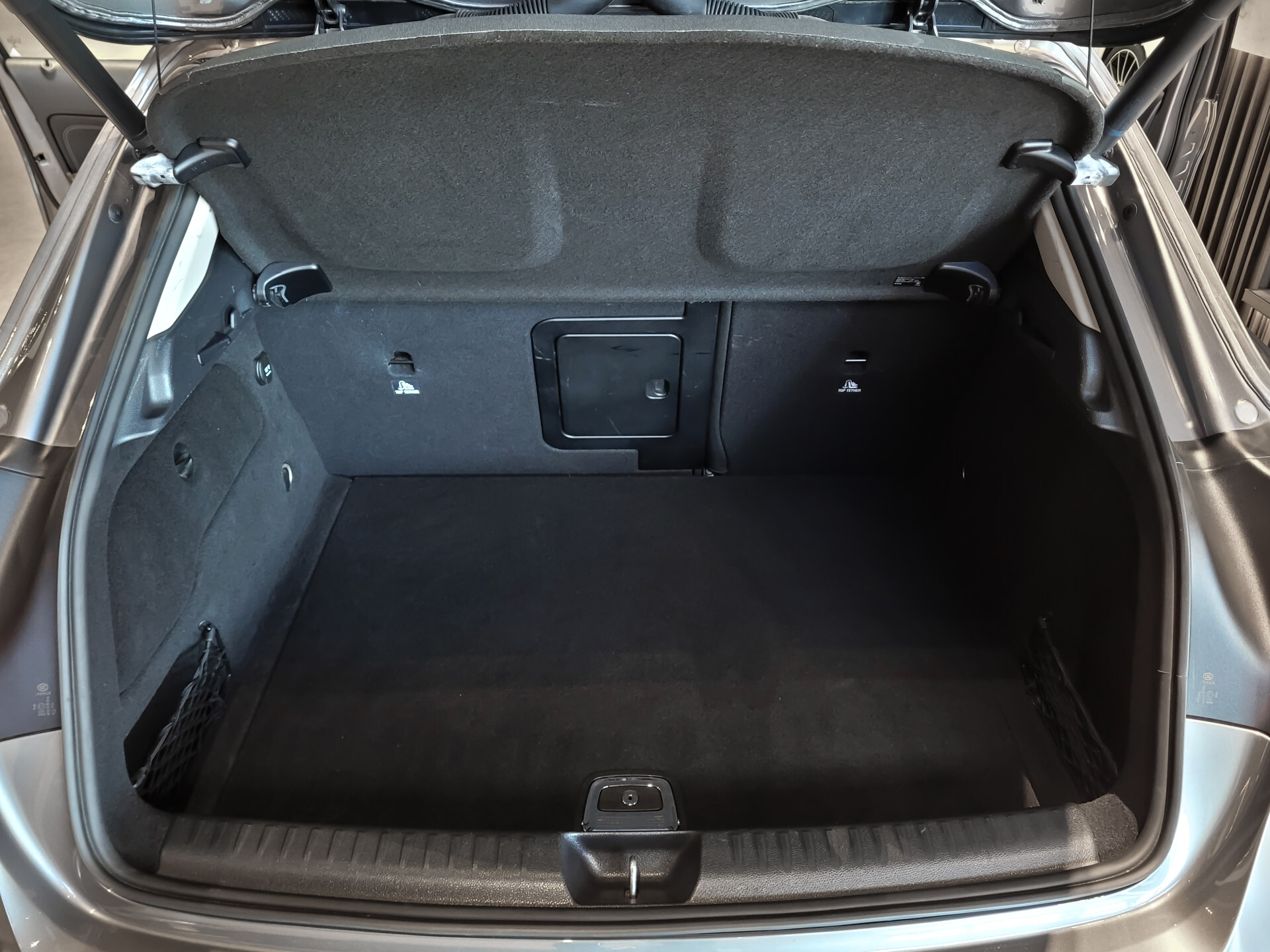 Mercedes-Benz GLA 200 Urban Night | Keyless | Camera | Mem | ECC | 19" | DAB | Dodehoekassistent | Sfeerverlichting Foto 25