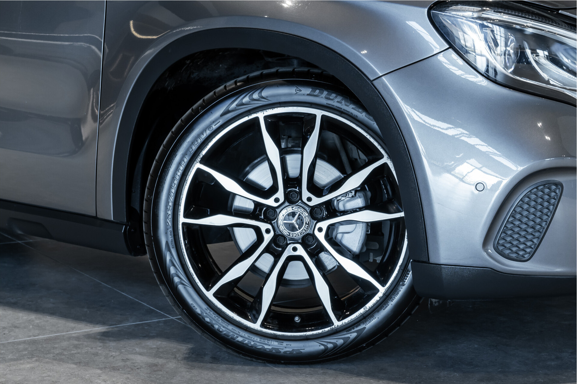 Mercedes-Benz GLA 200 Urban Night | Keyless | Camera | Mem | ECC | 19" | DAB | Dodehoekassistent | Sfeerverlichting Foto 28