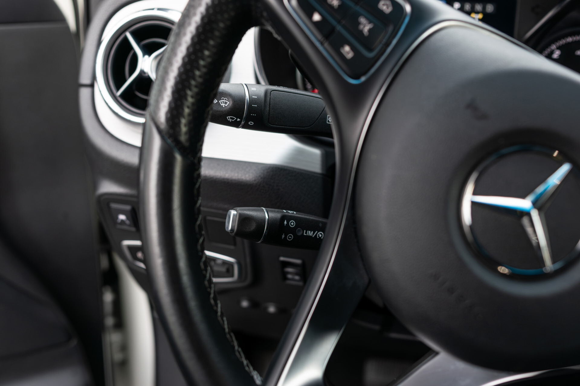 Mercedes-Benz X-Klasse 350 d 4-MATIC Extreme ZÉÉR UNIEK Foto 16