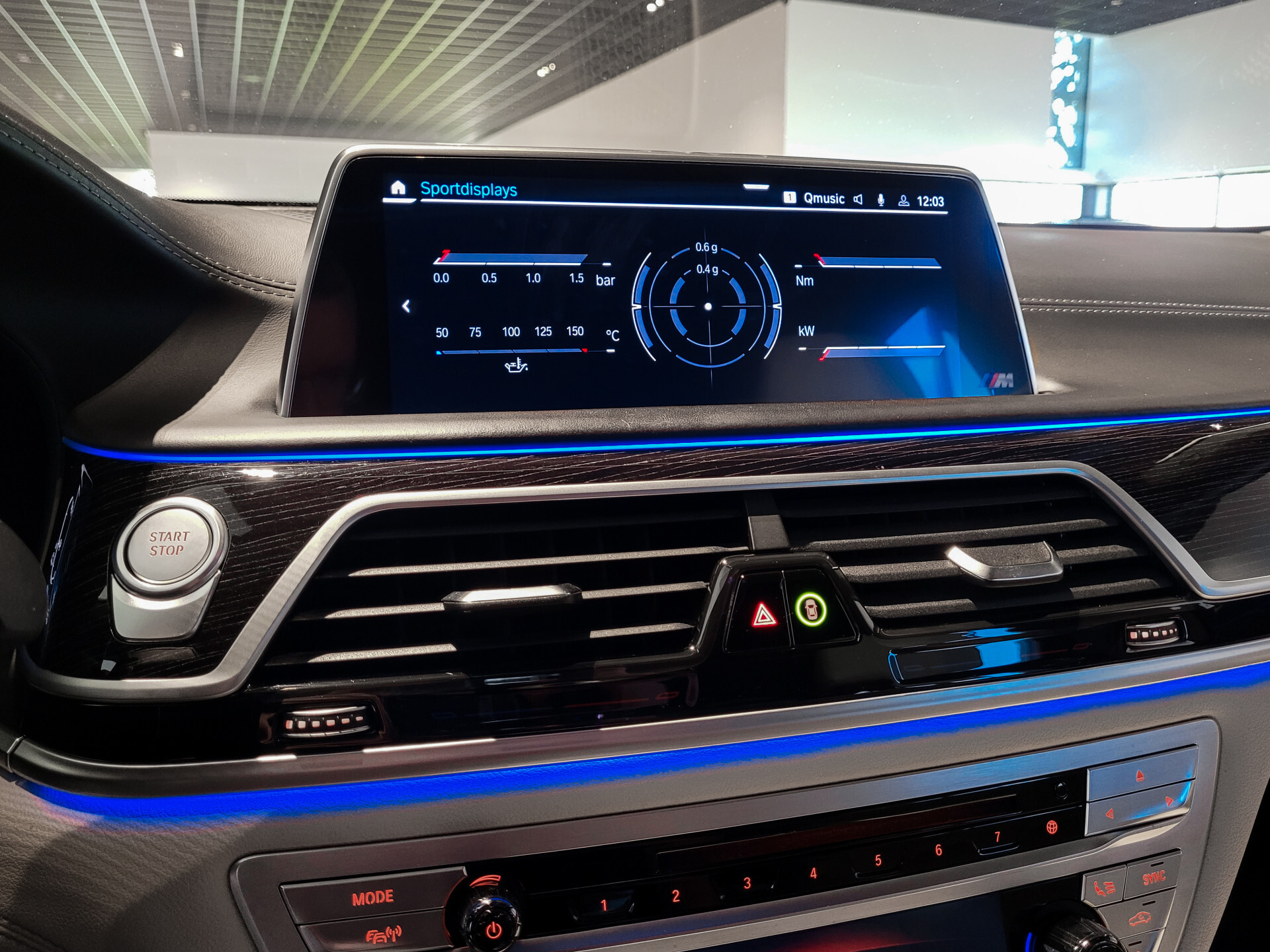 BMW 7 Serie 745Le xDrive M-Sport High Executive Lounge Seating | Klaptafels | B&W | 4*Massage | Laser | Sky Lounge Foto 14