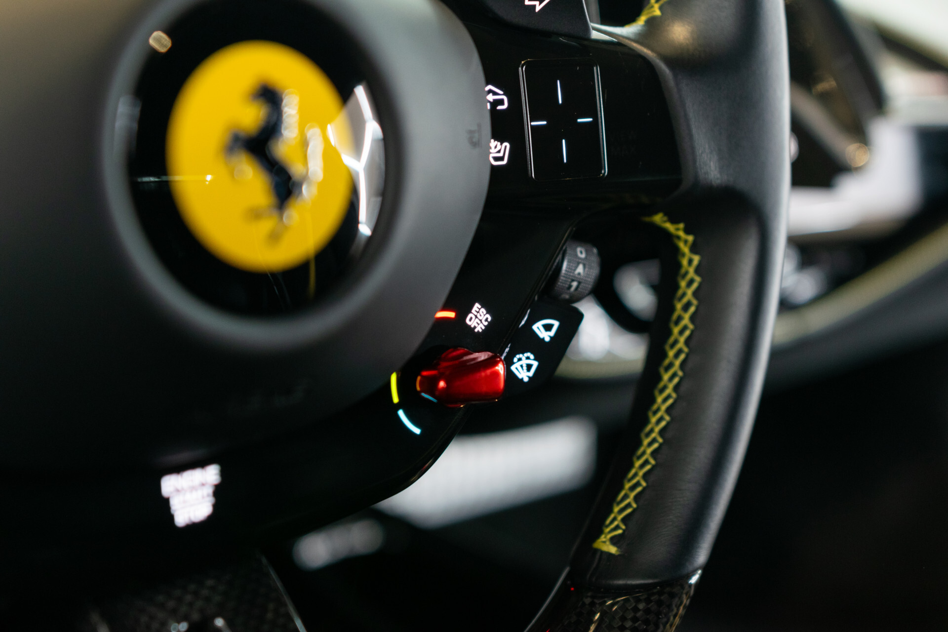 Ferrari SF90 Stradale 4.0 V8 Assetto Fiorano Novitec | Full Carbon Foto 17