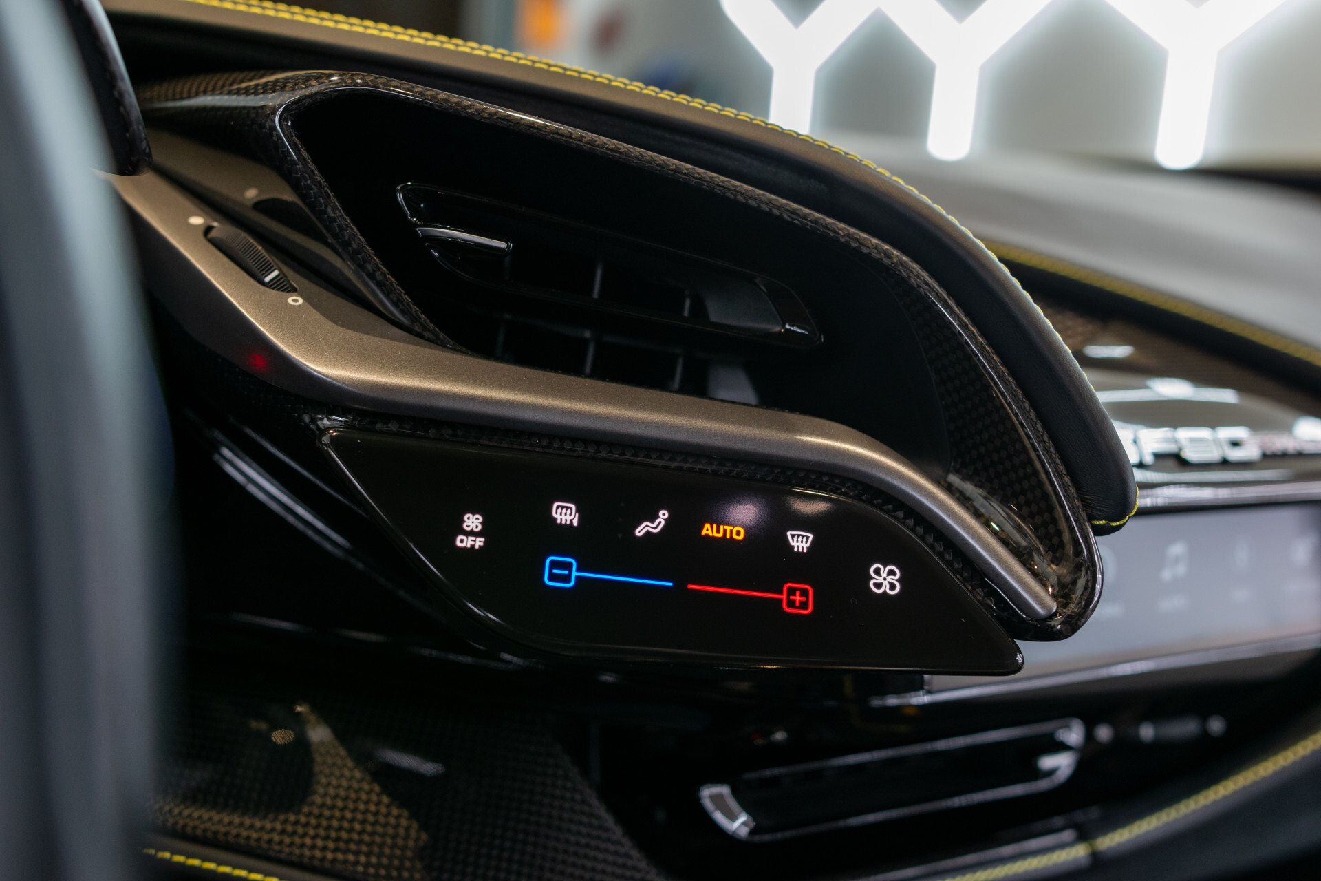 Ferrari SF90 Stradale 4.0 V8 Assetto Fiorano Novitec | Full Carbon Foto 22