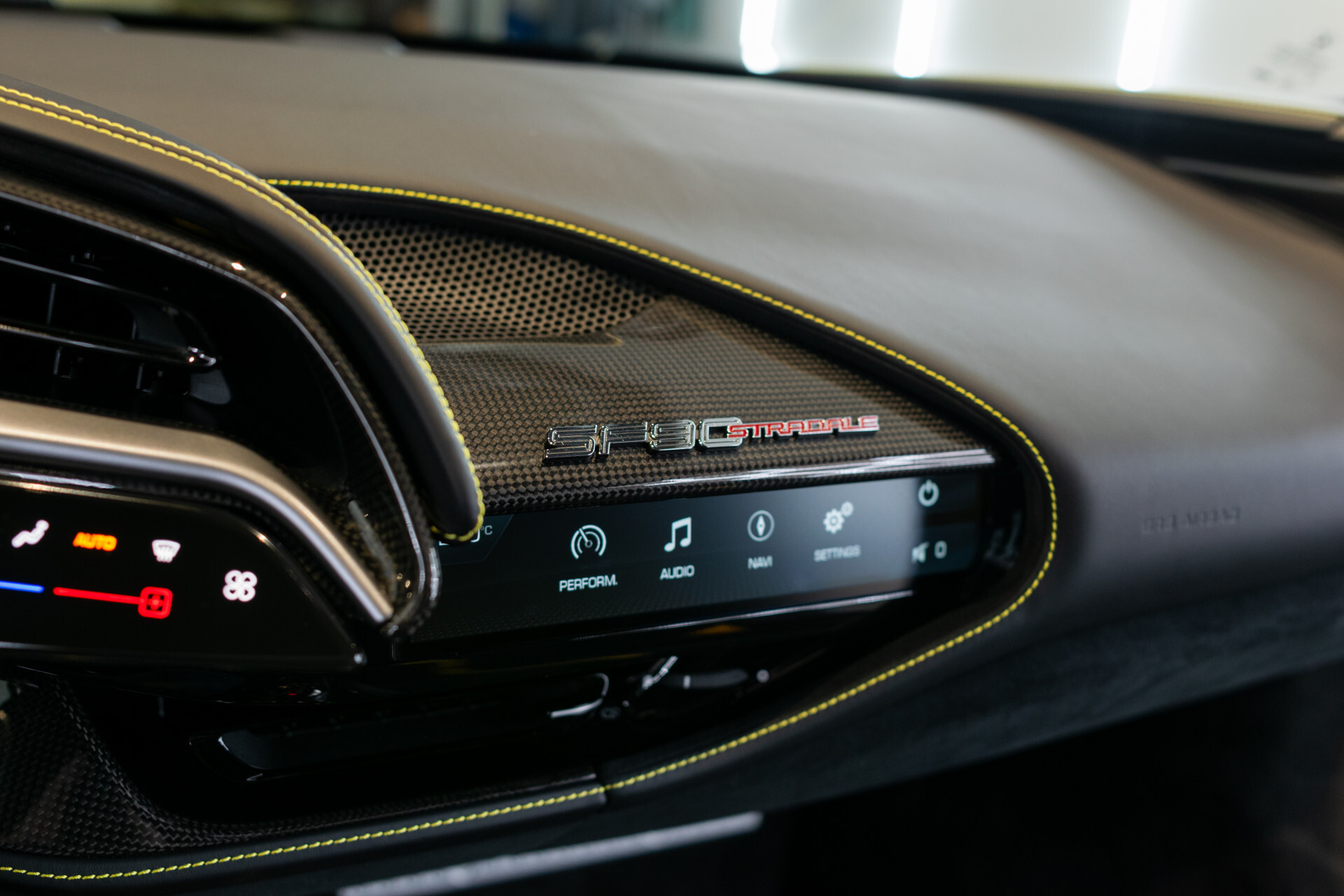 Ferrari SF90 Stradale 4.0 V8 Assetto Fiorano Novitec | Full Carbon Foto 30