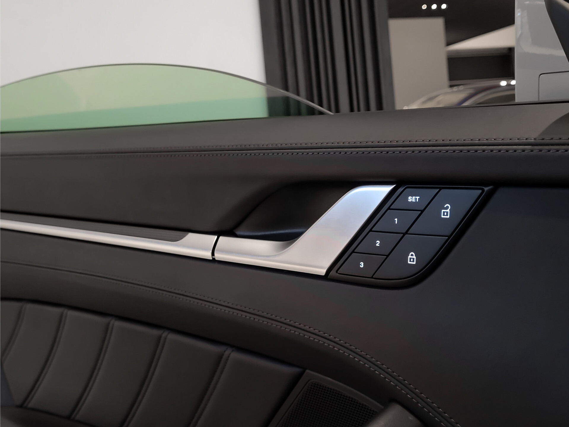 Porsche 911 Cabrio 3.8 Turbo S Aerokit | Ceramic | Lift | PP | Sportuitlaat | Stoelkoeling | Innodrive | Keyless | Krijt Foto 12