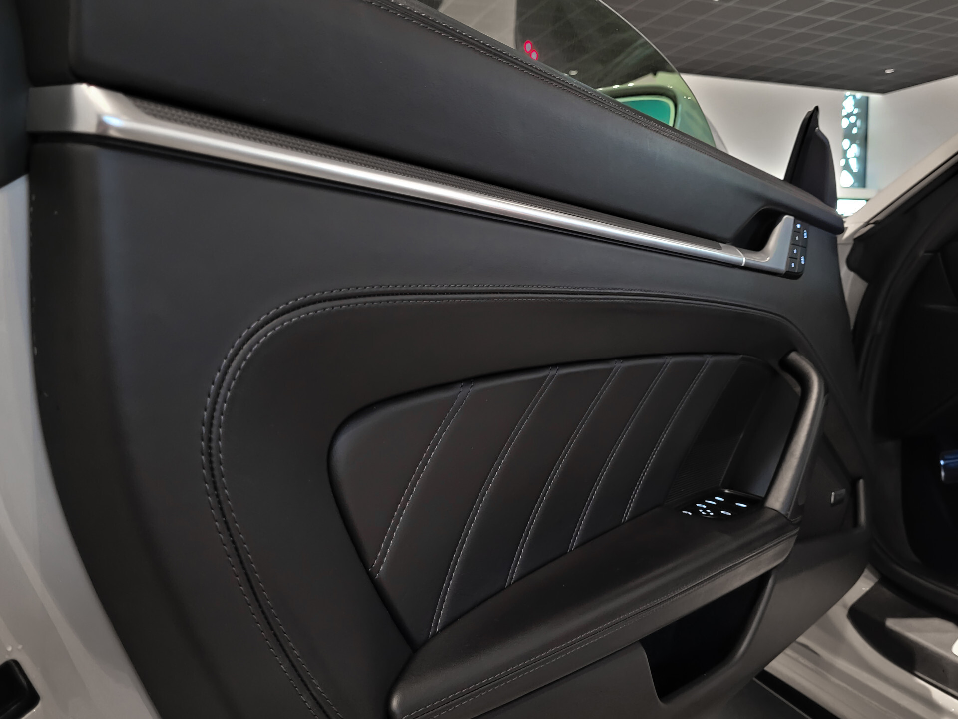 Porsche 911 Cabrio 3.8 Turbo S Aerokit | Ceramic | Lift | PP | Sportuitlaat | Stoelkoeling | Innodrive | Keyless | Krijt Foto 28
