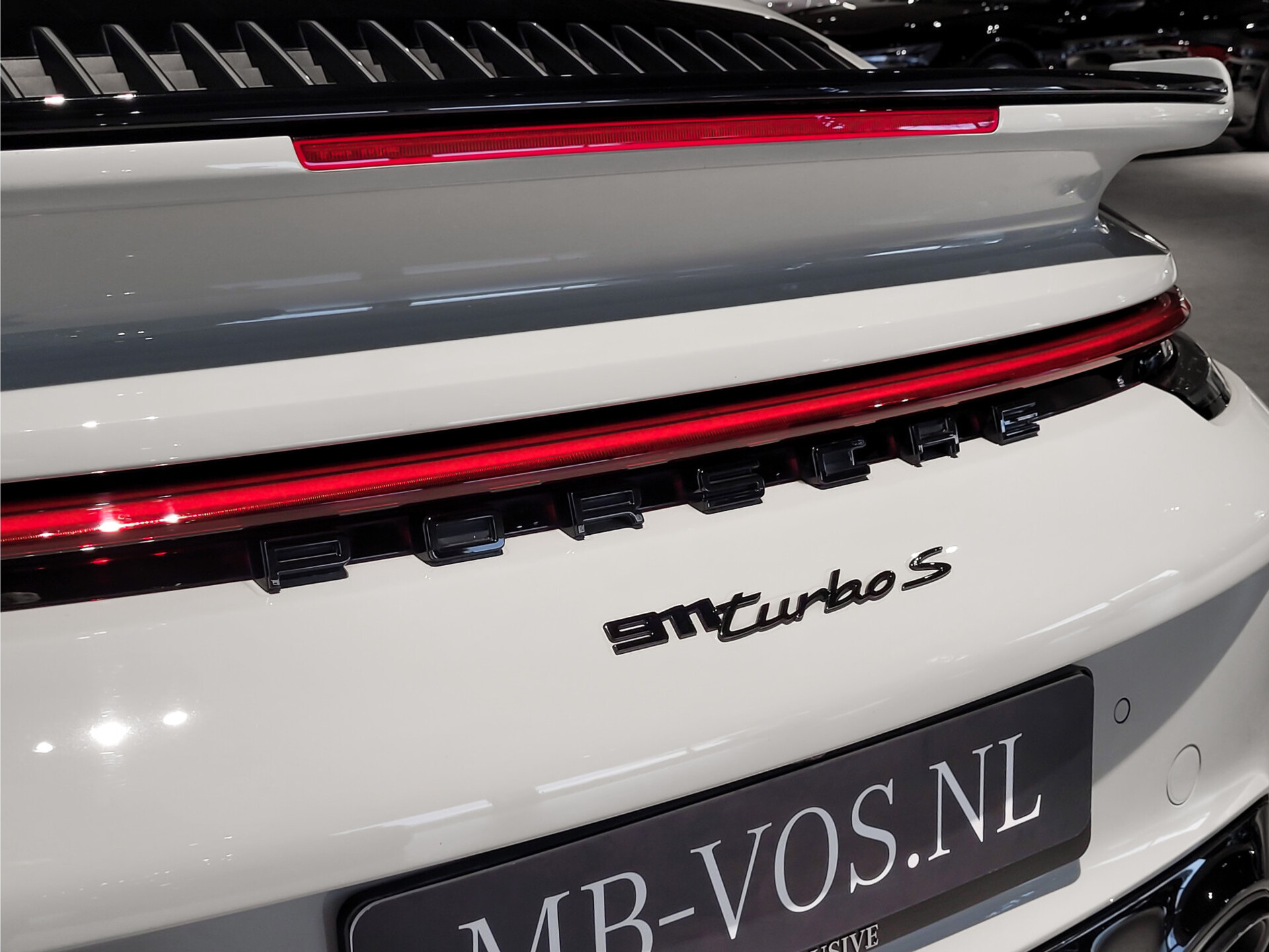 Porsche 911 Cabrio 3.8 Turbo S Aerokit | Ceramic | Lift | PP | Sportuitlaat | Stoelkoeling | Innodrive | Keyless | Krijt Foto 32