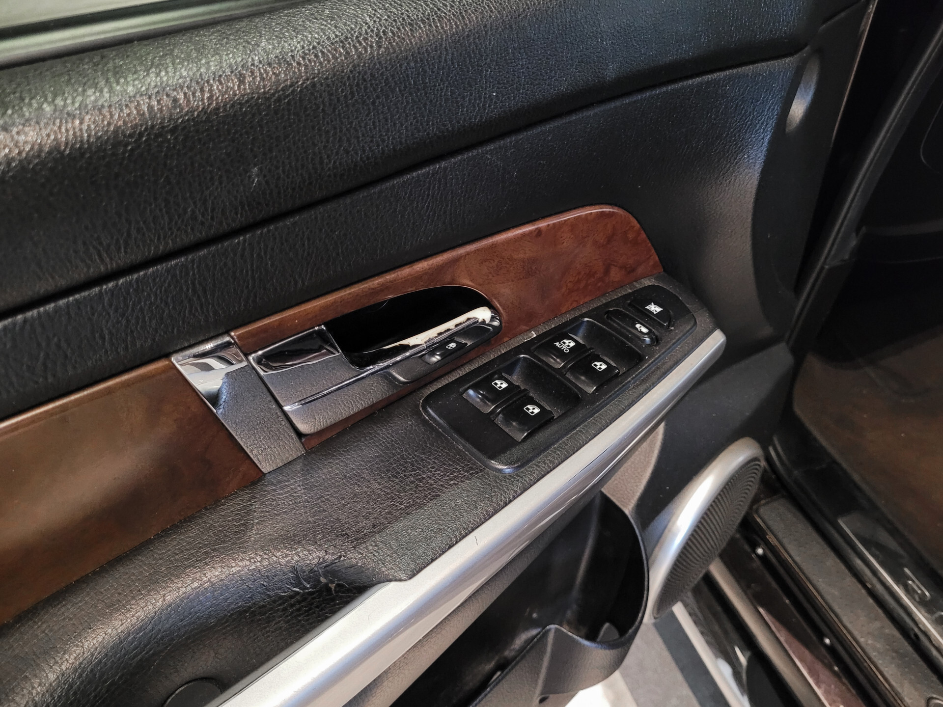 SsangYong Rexton RX 270 Xdi HR Foto 10