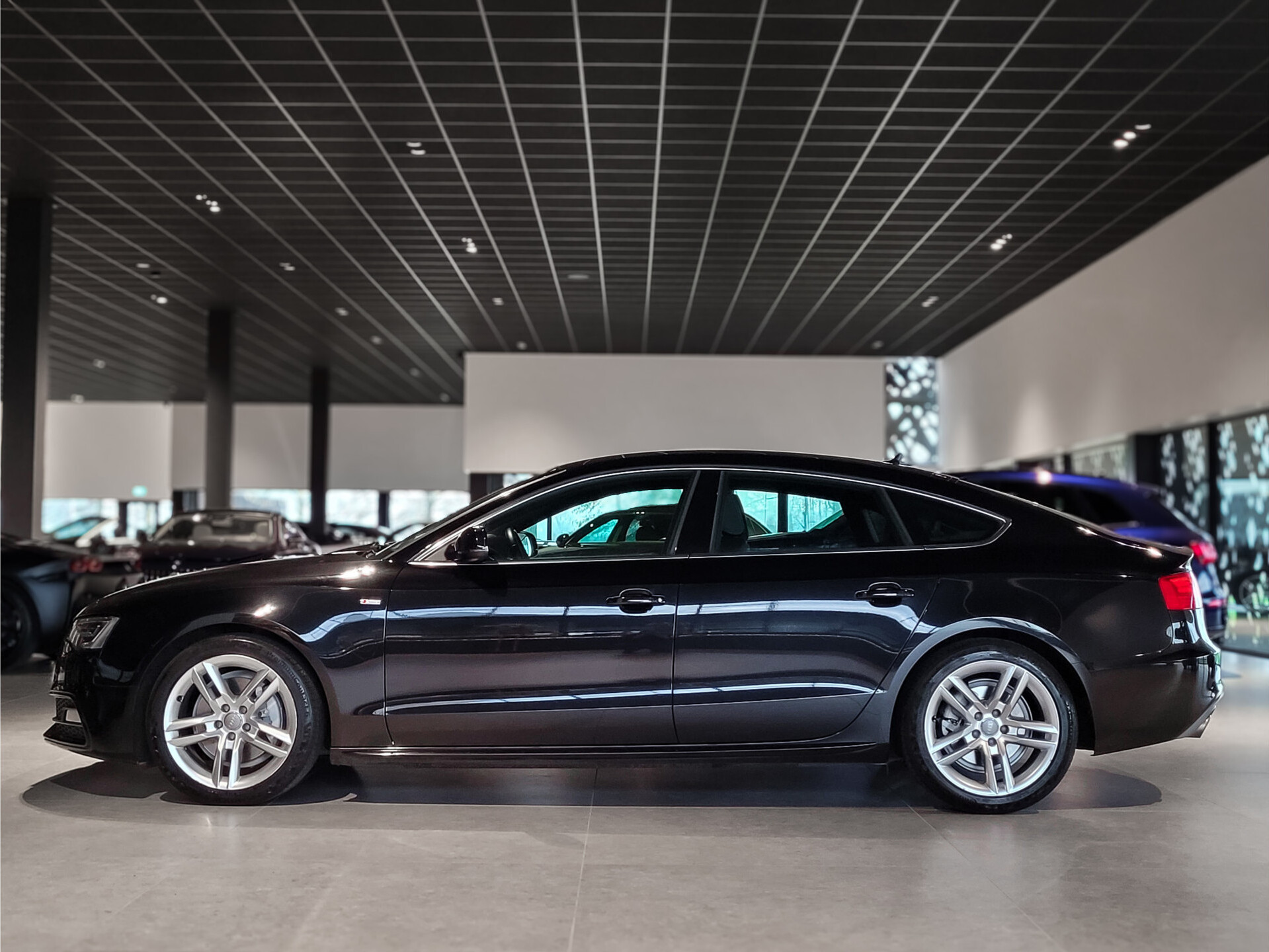 Audi A5 Sportback 2.0 TFSI S Edition Pro Line NL Auto | Winterset | Afneembare trekhaak Foto 4