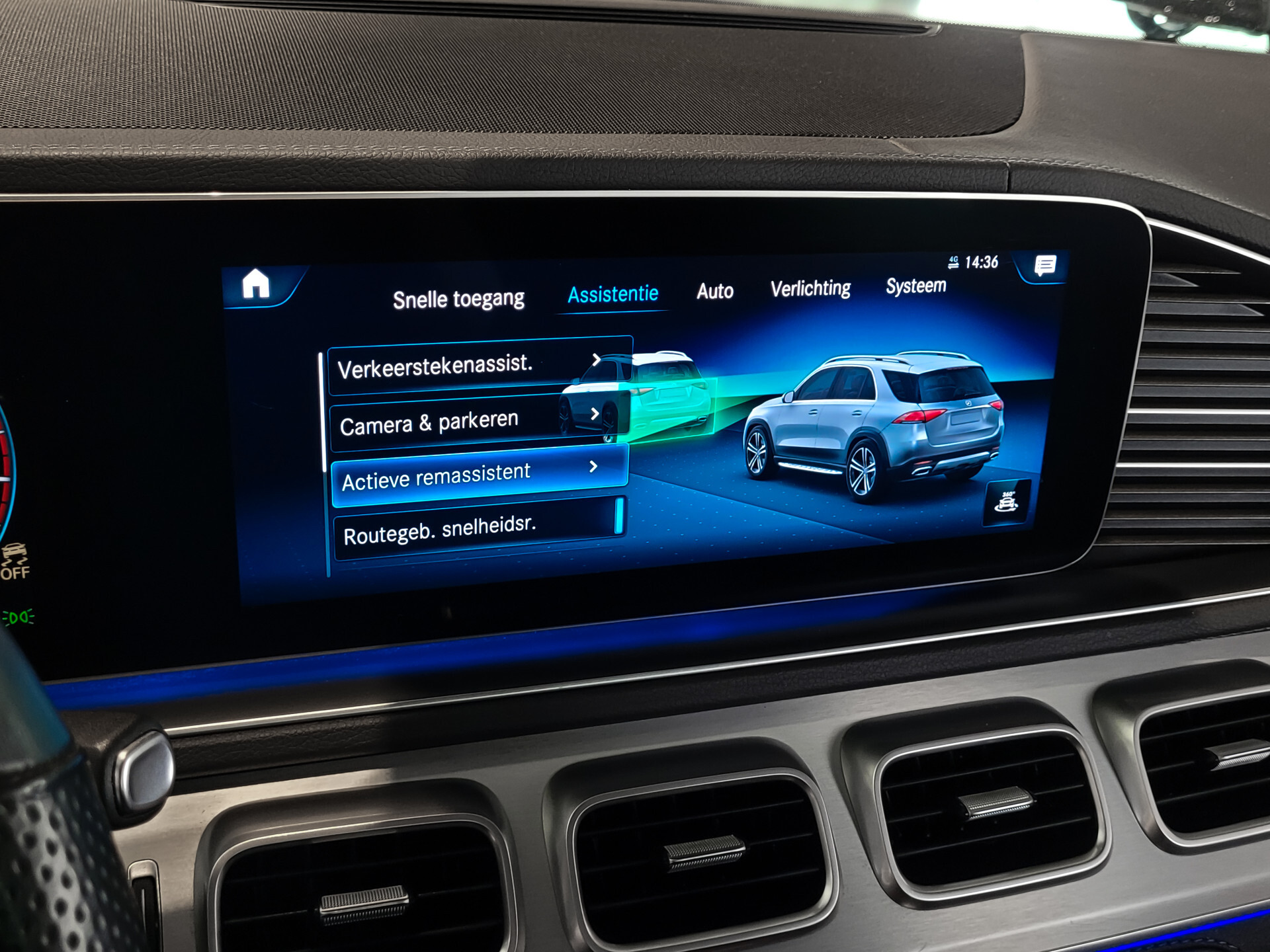 Mercedes-Benz GLE 450 4-M AMG Night | Luchtvering | Keyless | ACC | Pano | Trekhaak | Burmester | Mem | 360 | BTW Aut9 Foto 18