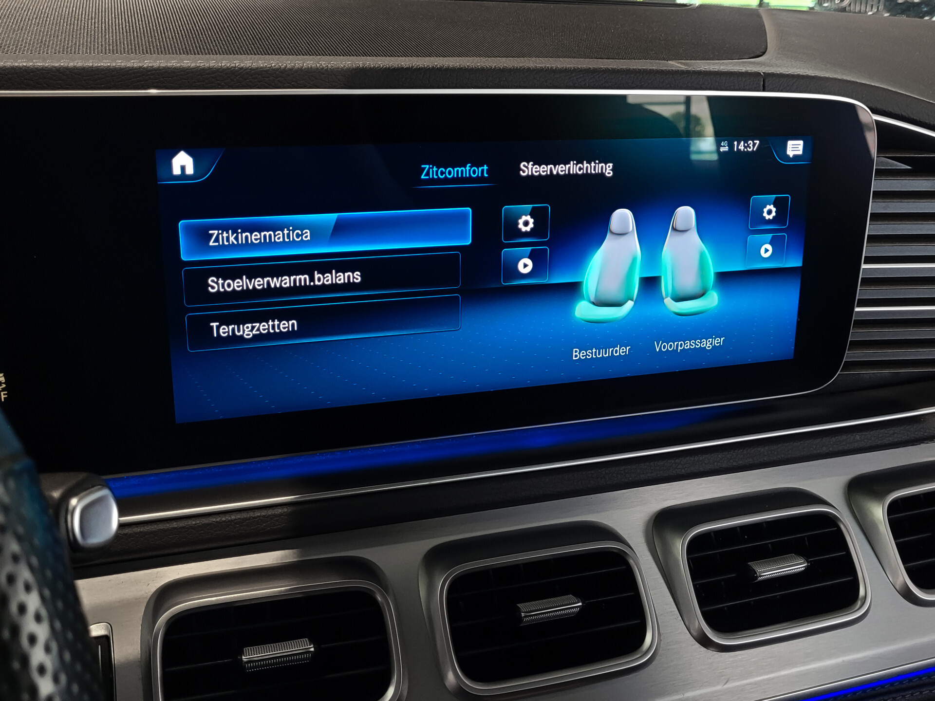 Mercedes-Benz GLE 450 4-M AMG Night | Luchtvering | Keyless | ACC | Pano | Trekhaak | Burmester | Mem | 360 | BTW Aut9 Foto 30