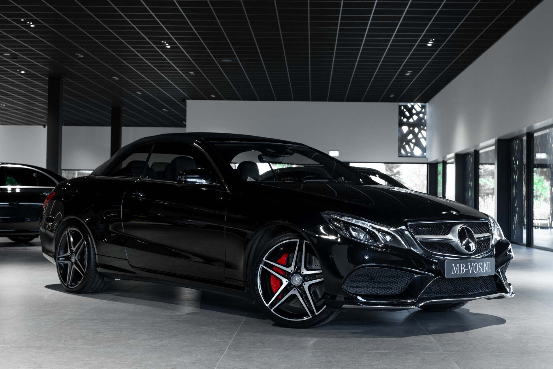 Mercedes-Benz E-Klasse Cabrio 500 AMG Distronic | Keyless | Harman-Kardon | 19" | Aircap-scarf | Camera | Aut7 Foto 2