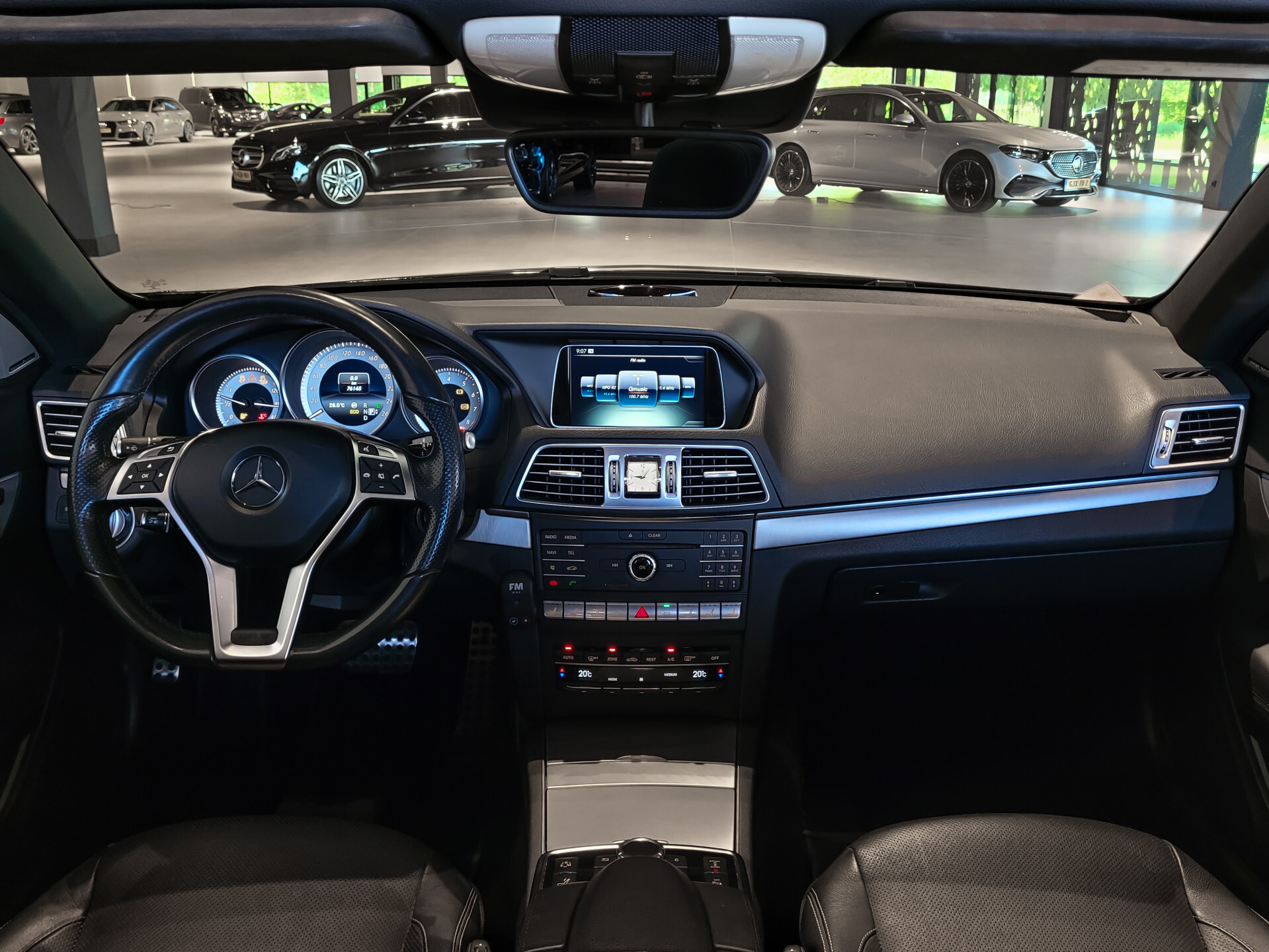 Mercedes-Benz E-Klasse Cabrio 500 AMG Distronic | Keyless | Harman-Kardon | 19" | Aircap-scarf | Camera | Aut7 Foto 26