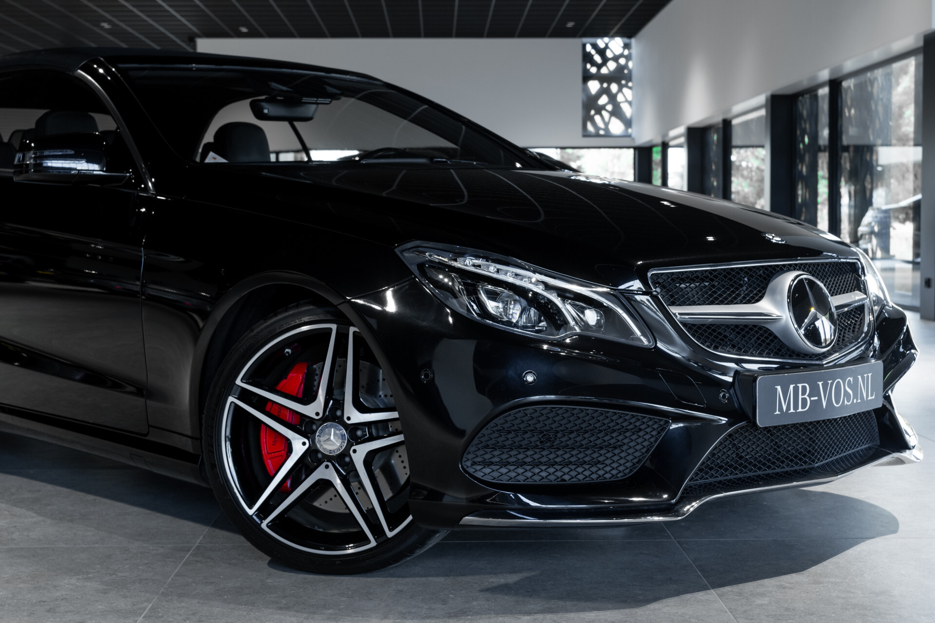 Mercedes-Benz E-Klasse Cabrio 500 AMG Distronic | Keyless | Harman-Kardon | 19" | Aircap-scarf | Camera | Aut7 Foto 29