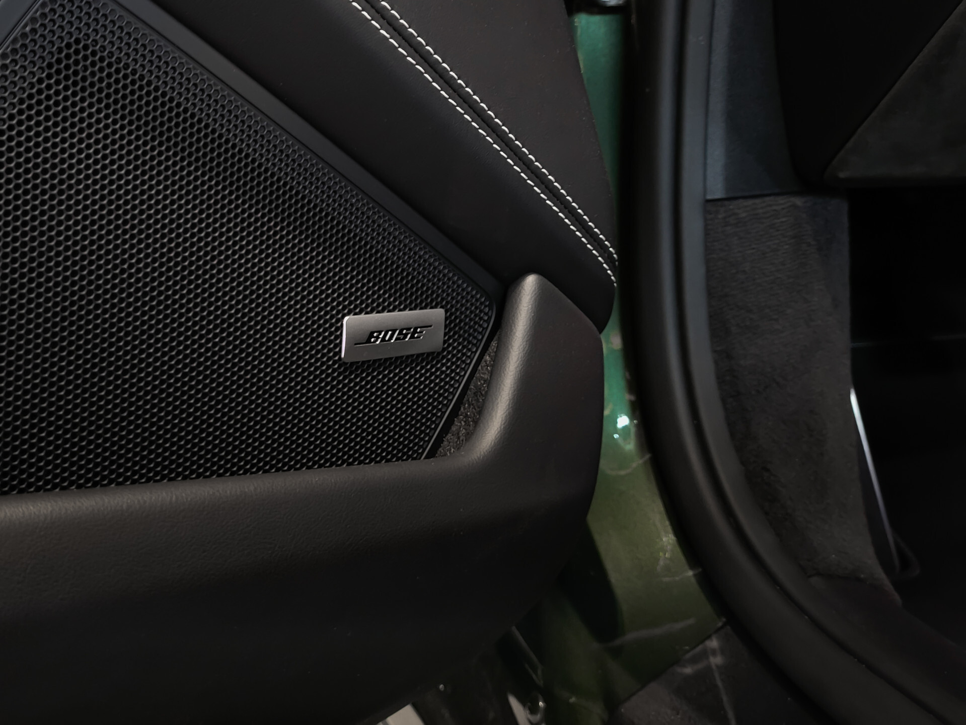 Porsche 911 Cabrio 3.0 Carrera 4 GTS Achterassturing | 18-weg | Bose | Keyless | ACC | Carbon | 360 | PPF | New service Foto 16