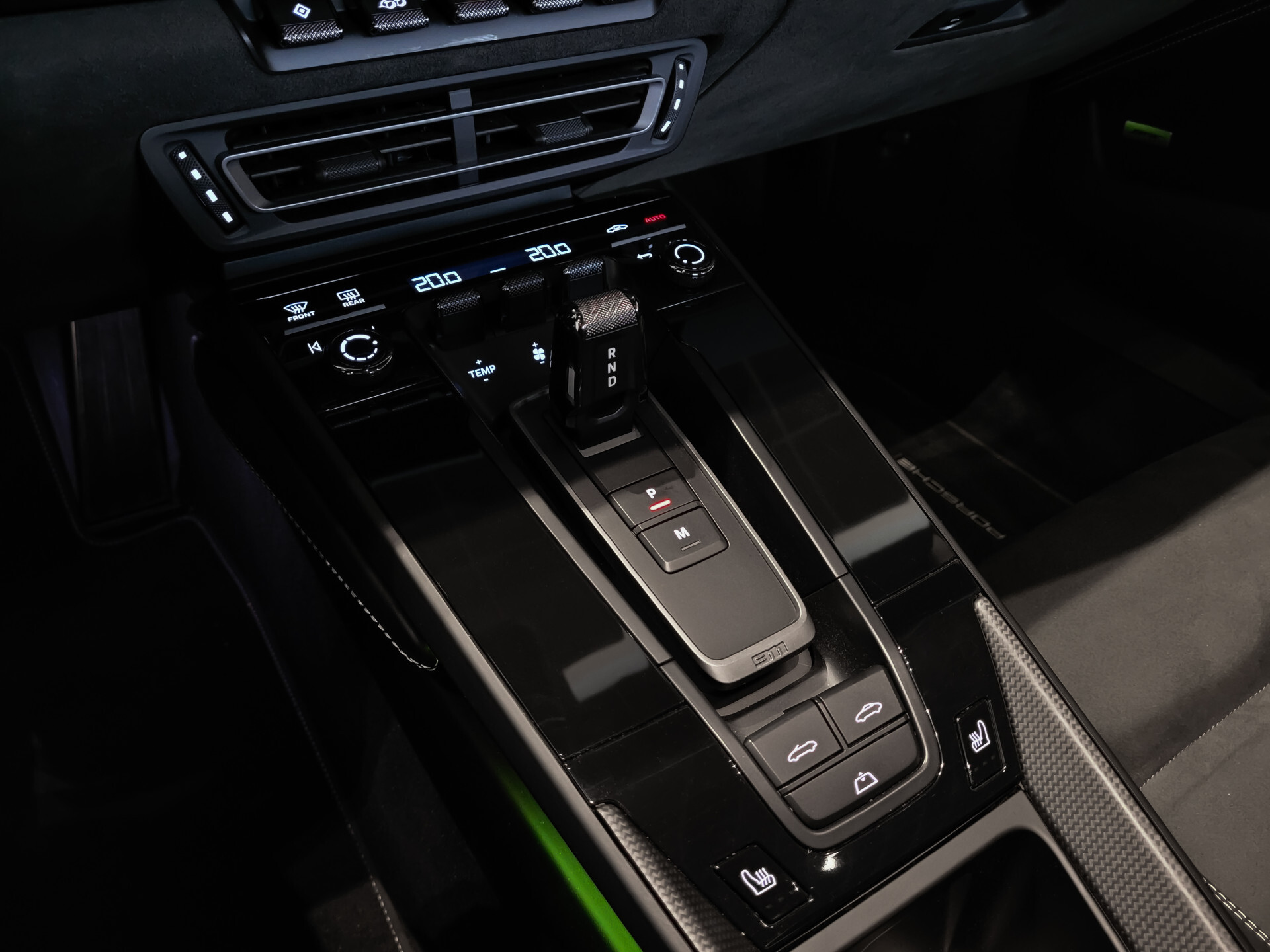 Porsche 911 Cabrio 3.0 Carrera 4 GTS Achterassturing | 18-weg | Bose | Keyless | ACC | Carbon | 360 | PPF | New service Foto 25