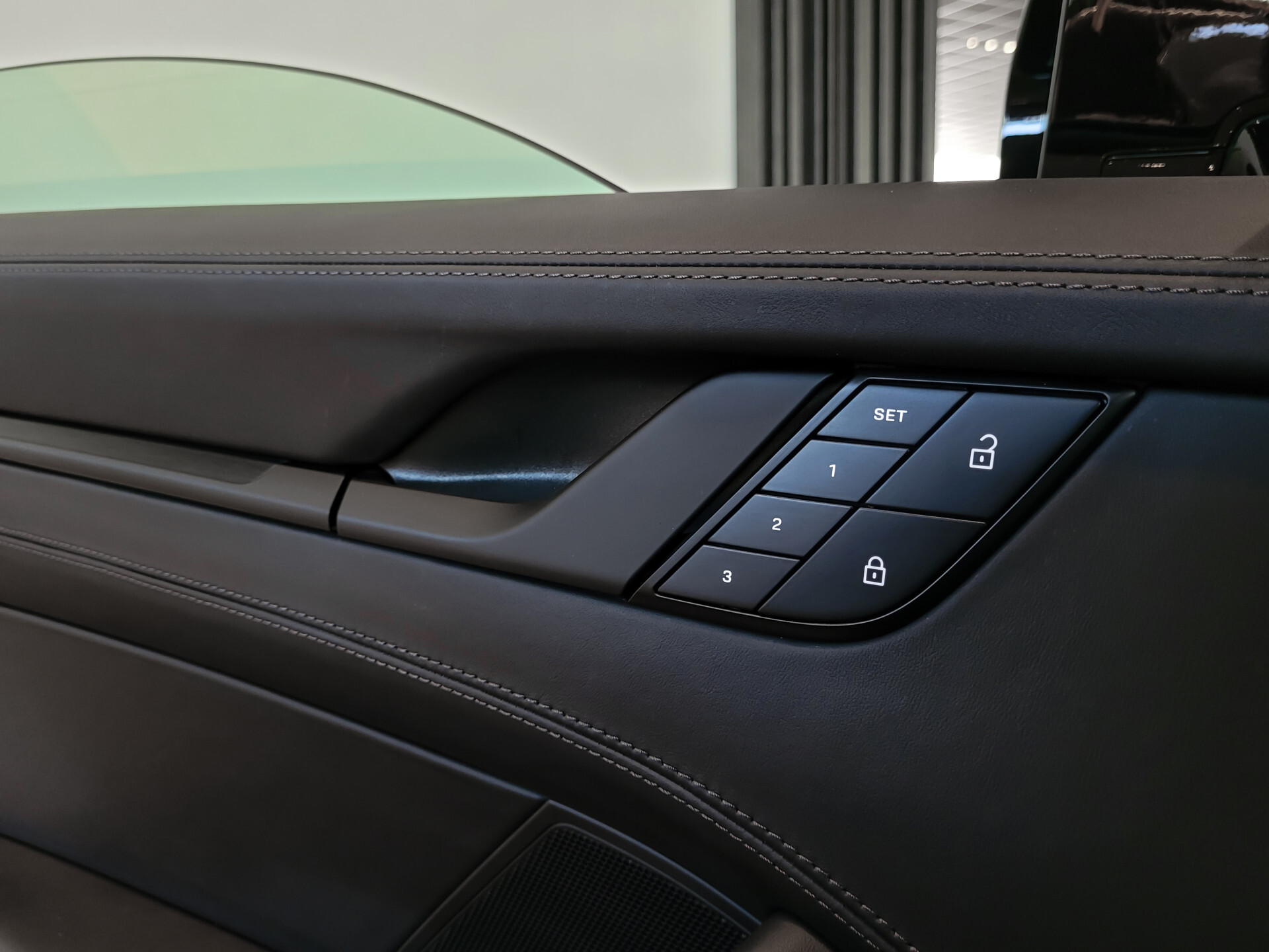 Porsche 911 Cabrio 3.0 Carrera 4 GTS Lift | Acc | Bosé | 18-voudig | Stoelkoeling | Keyless | New Service Foto 14