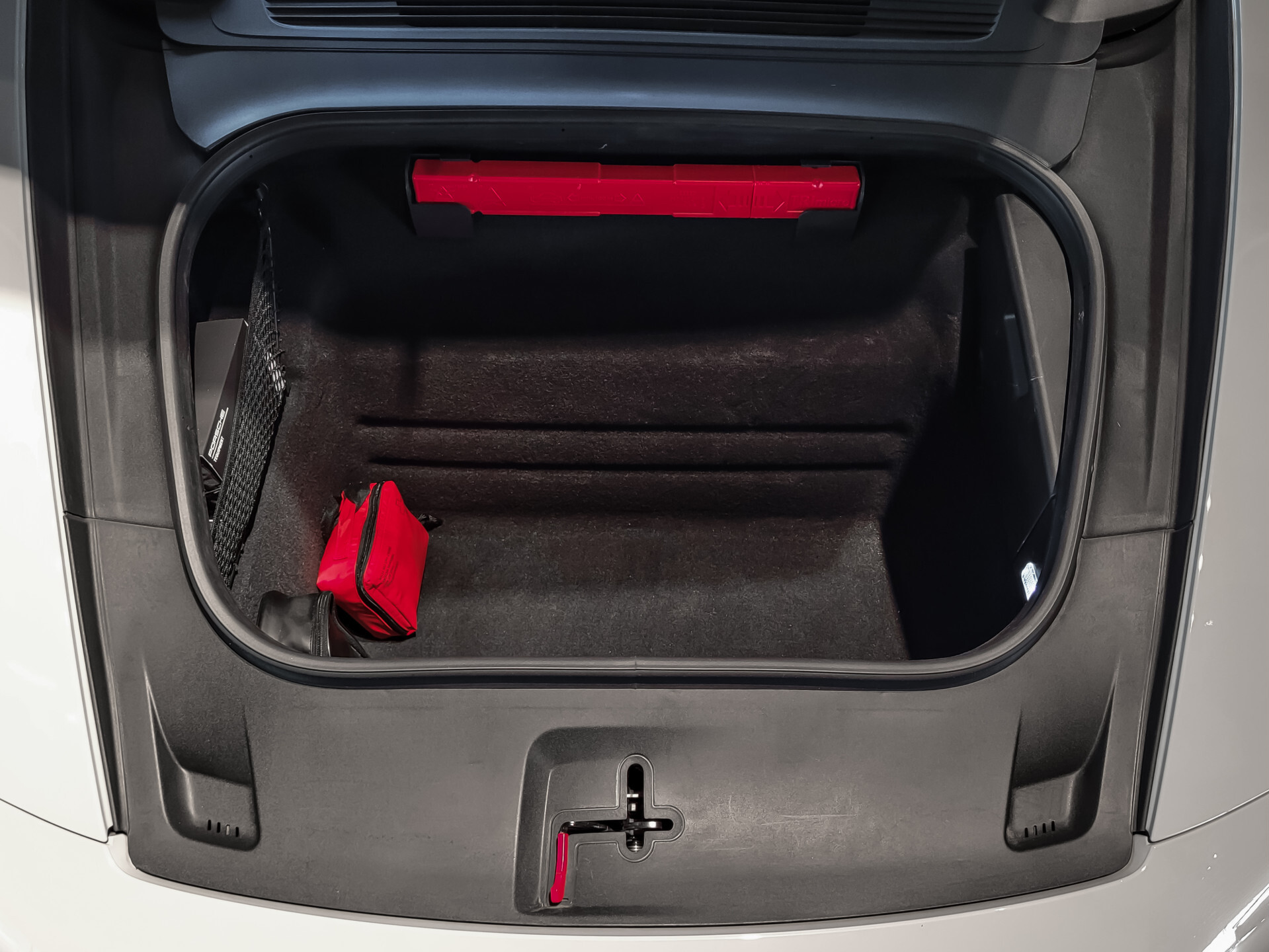 Porsche 911 Cabrio 3.0 Carrera 4 GTS Lift | Acc | Bosé | 18-voudig | Stoelkoeling | Keyless | New Service Foto 30